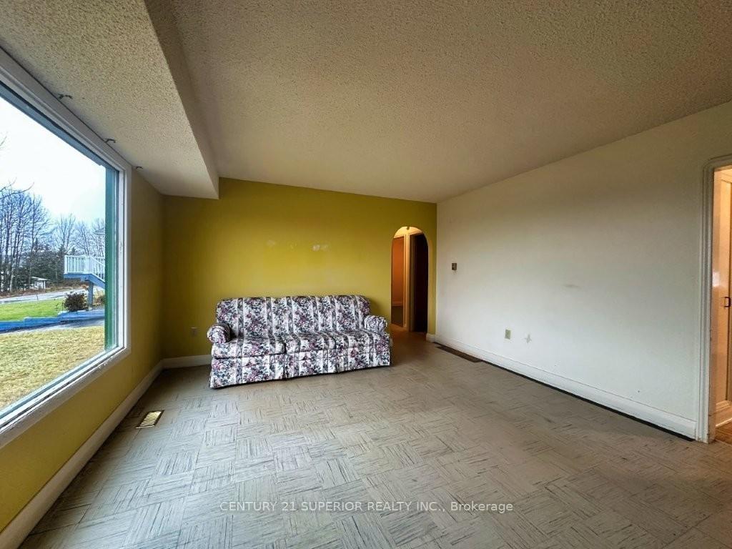 Photo 13 of 183 McKirdy Ave, Nipigon — HOMEH