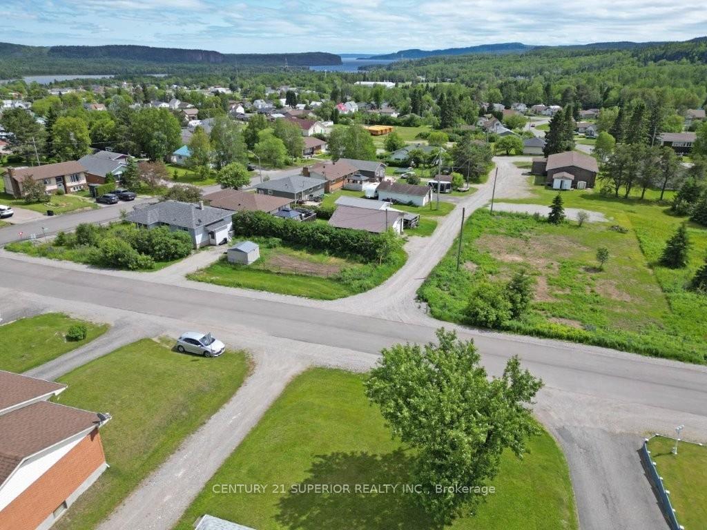 Photo 50 of 183 McKirdy Ave, Nipigon — HOMEH