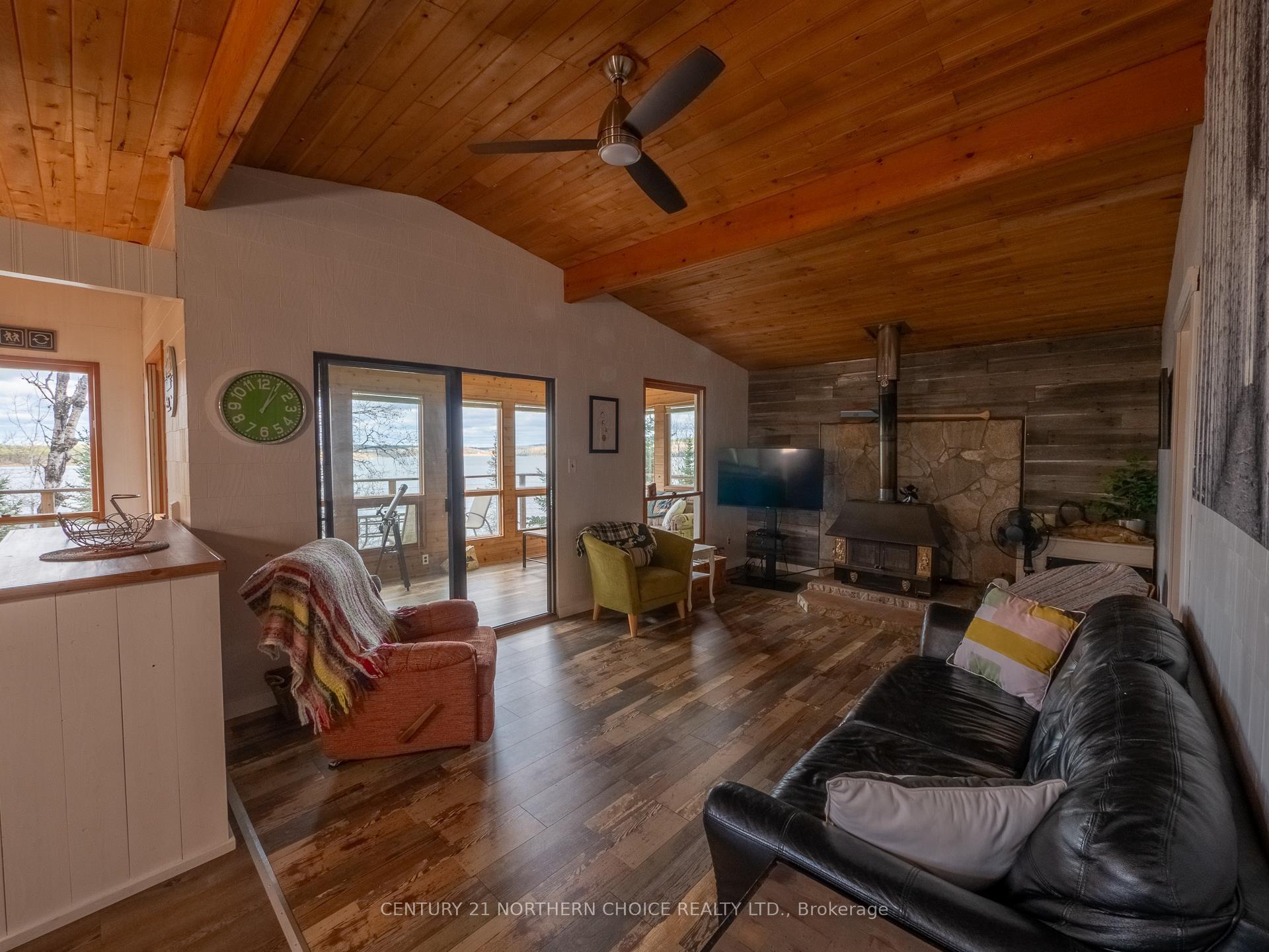 Photo 6 of 67 Coward Road, Kenora Remote Area, West of Kenora — HOMEH