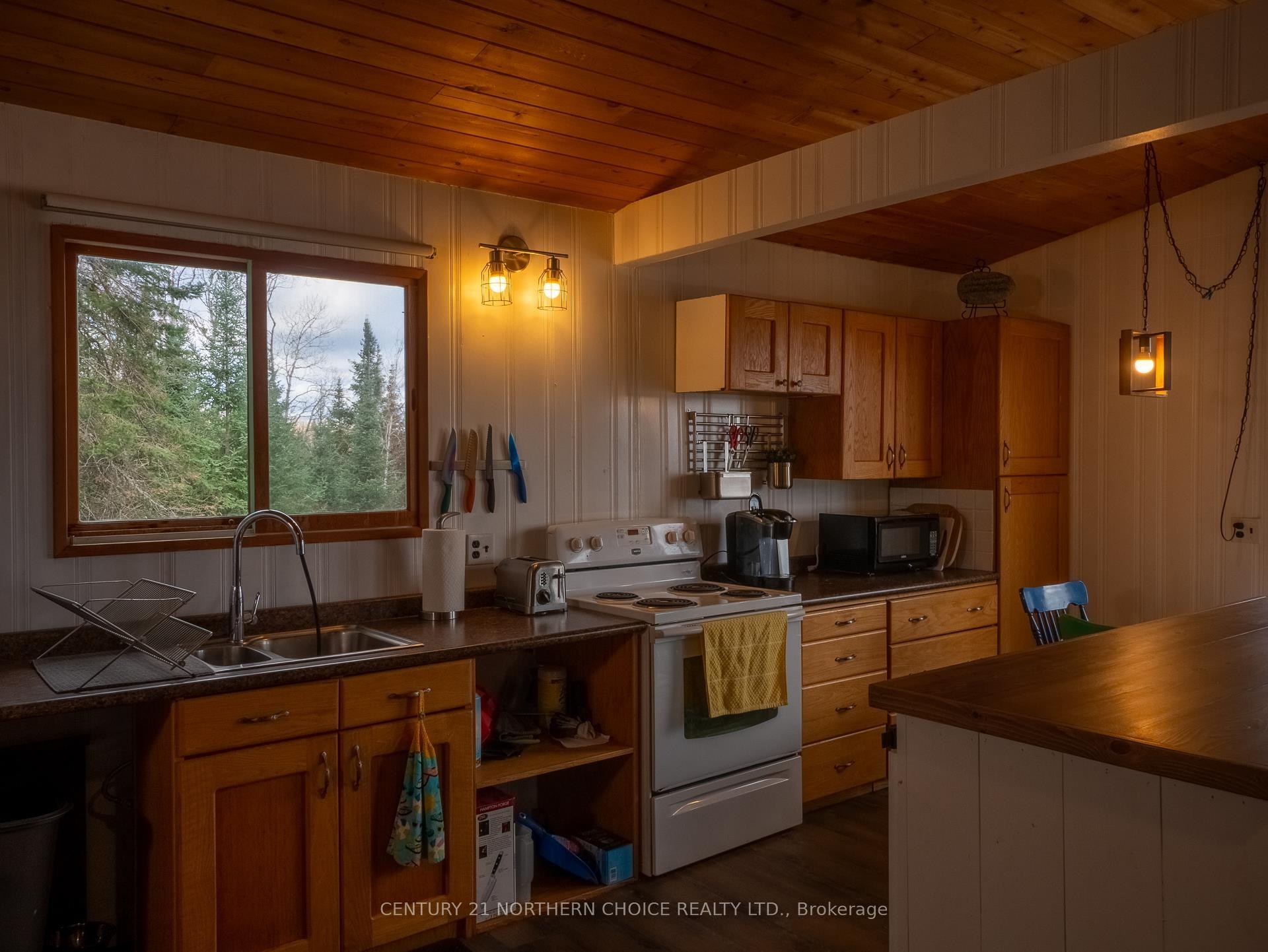 Photo 9 of 67 Coward Road, Kenora Remote Area, West of Kenora — HOMEH