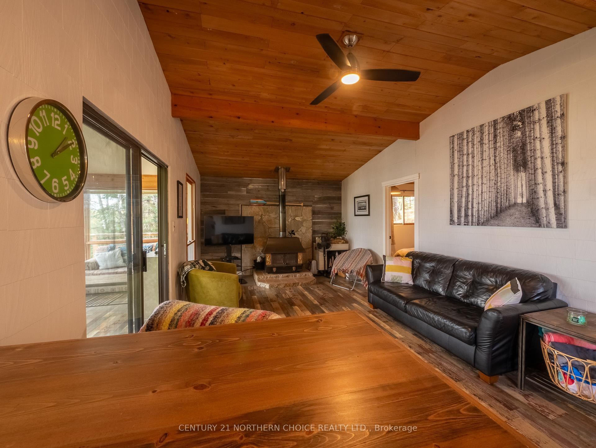Photo 12 of 67 Coward Road, Kenora Remote Area, West of Kenora — HOMEH
