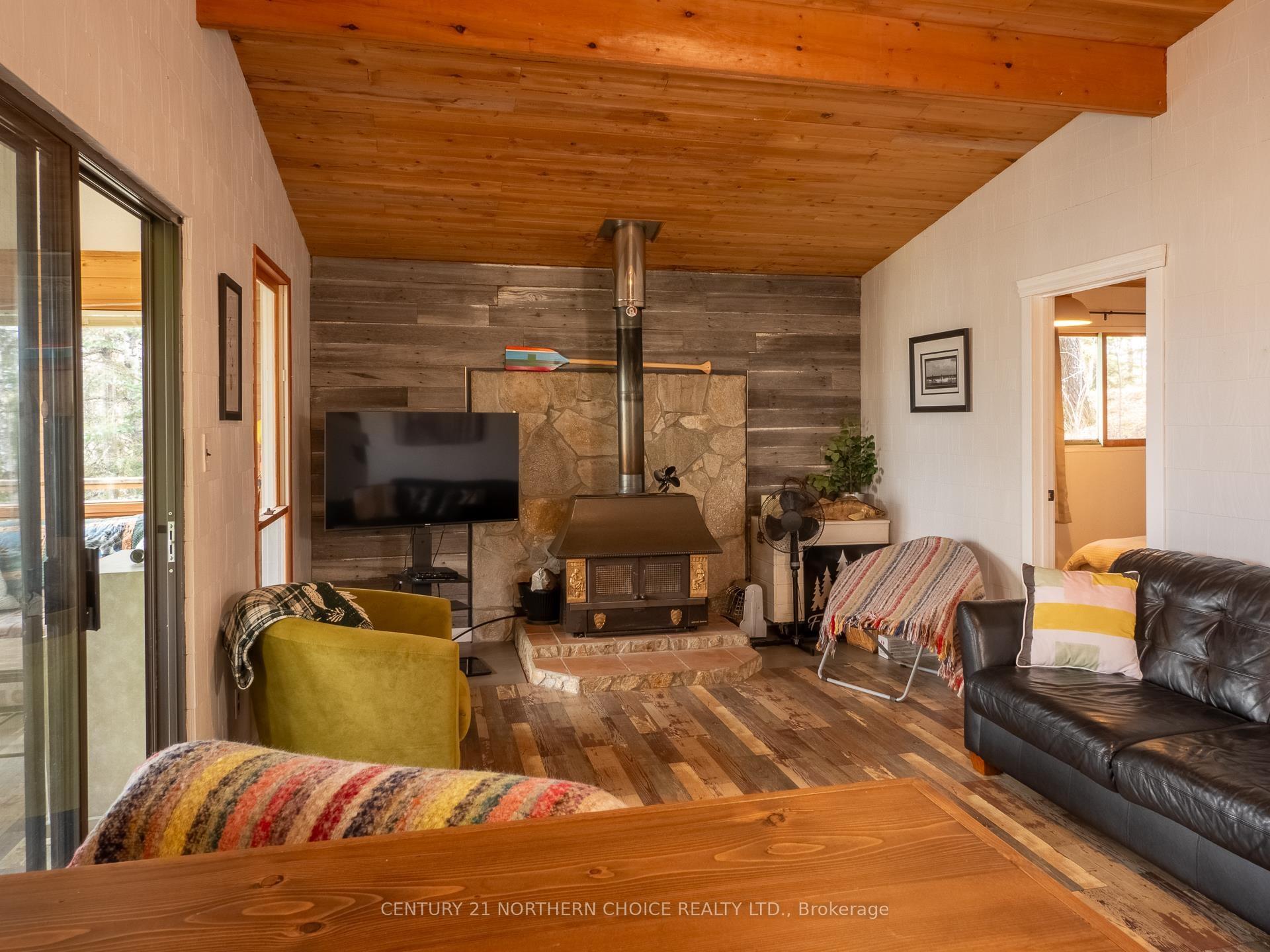 Photo 13 of 67 Coward Road, Kenora Remote Area, West of Kenora — HOMEH