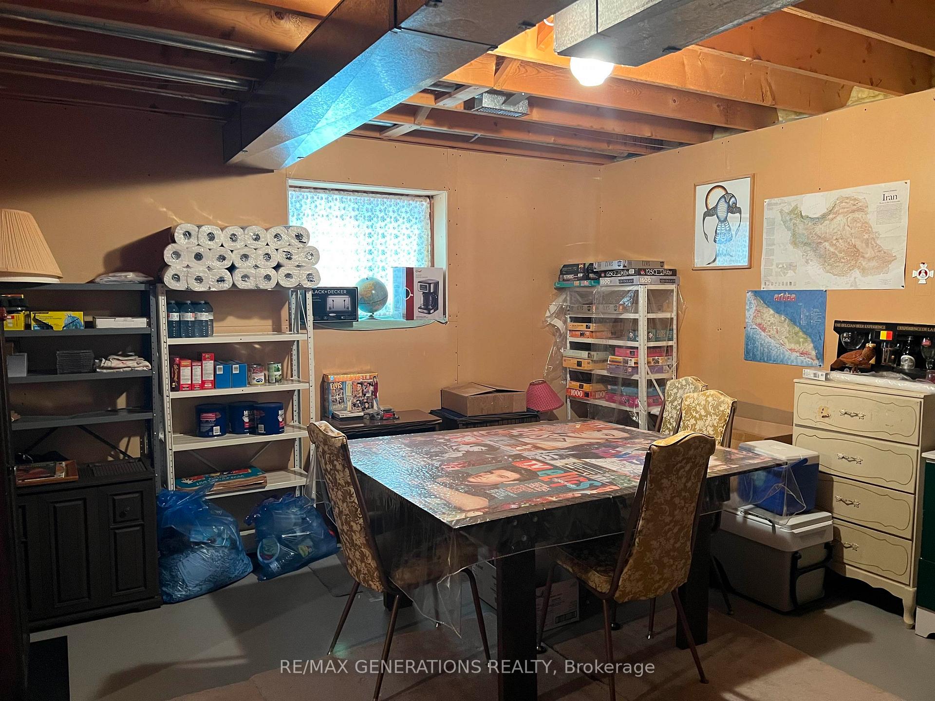 Photo 13 of 32 Hemlo Drive, Marathon — HOMEH