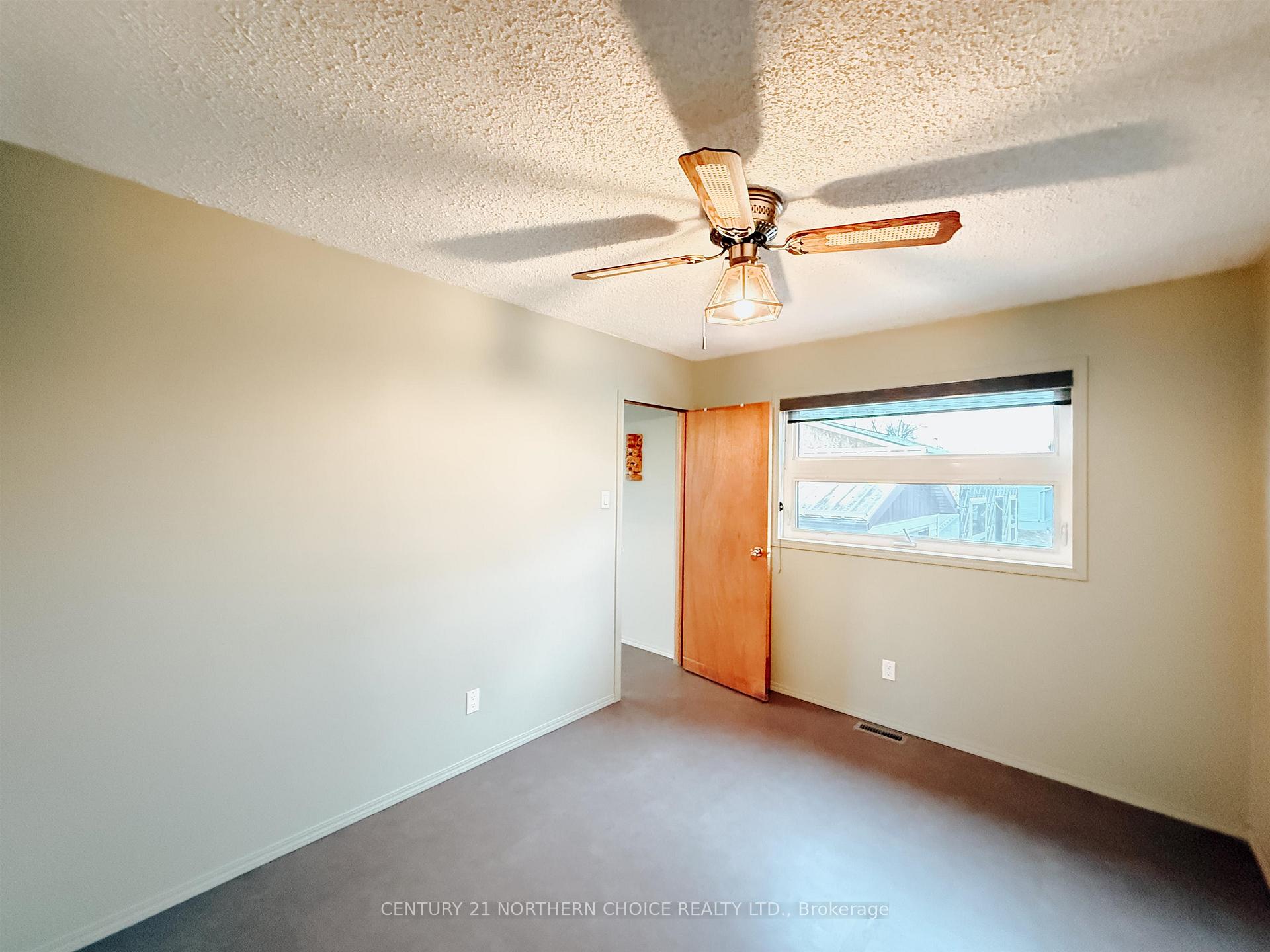 Photo 20 of 63 Peter Street West, Kenora, Norman — HOMEH