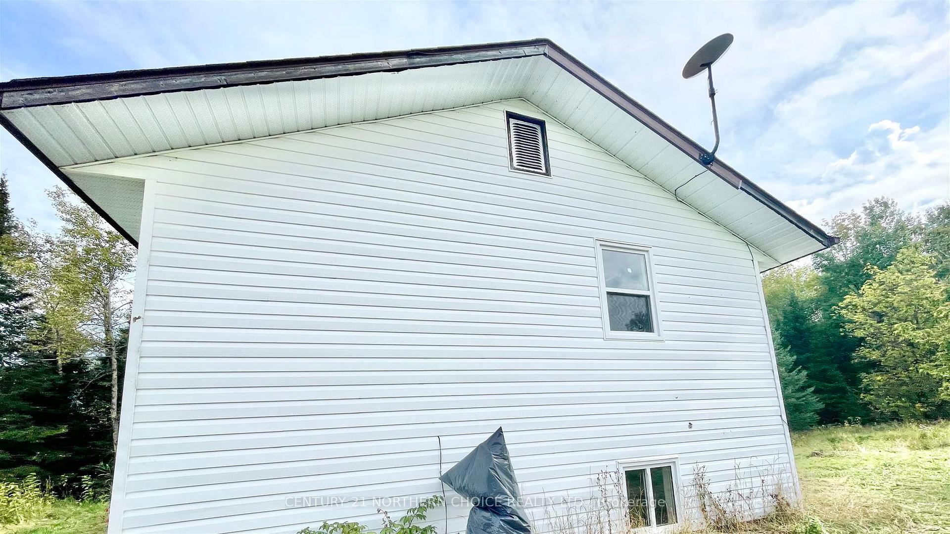 Photo 2 of 508 Hwy 594, Machin — HOMEH