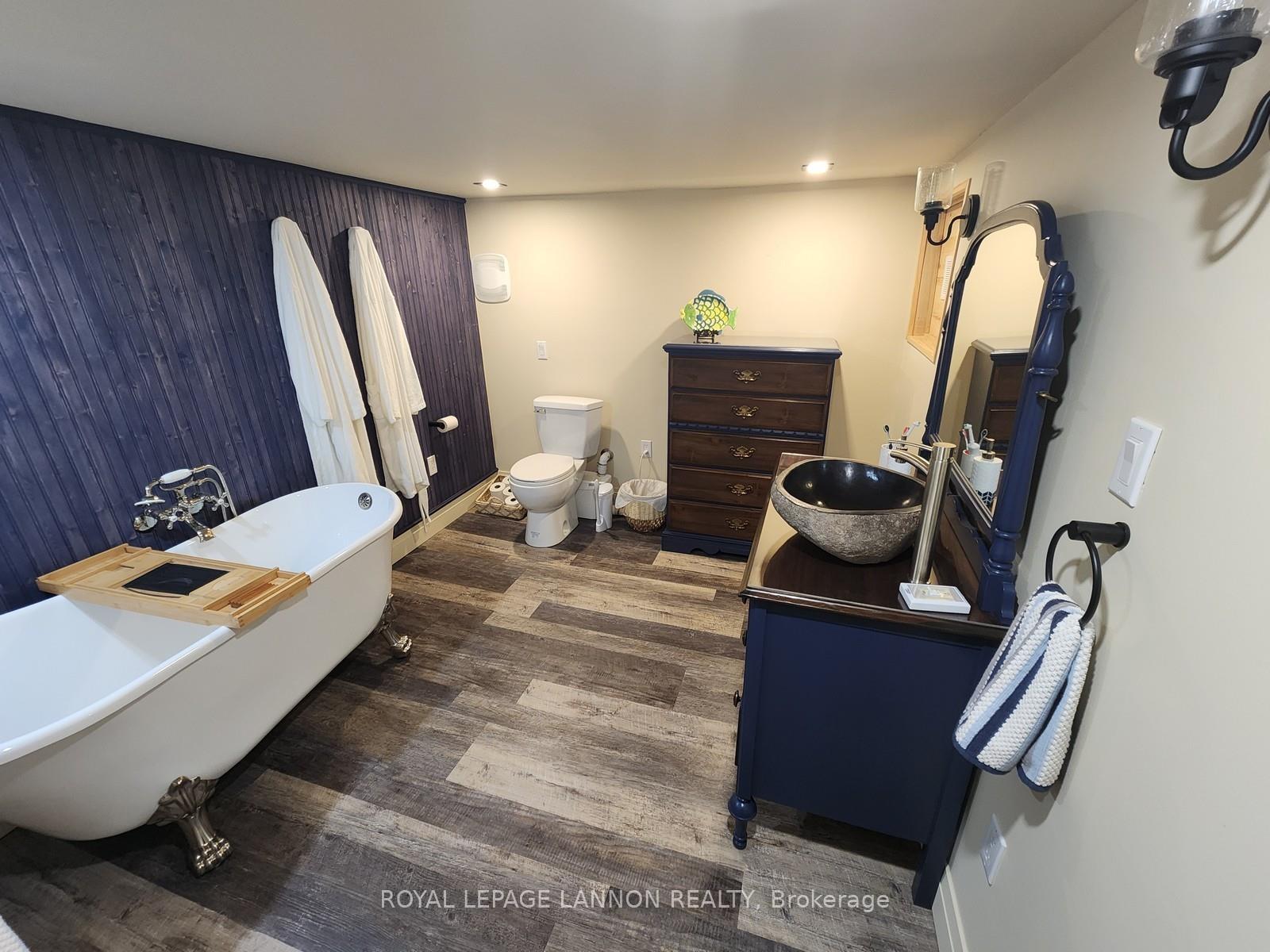 Photo 9 of 306 Ontario Street, Schreiber — HOMEH
