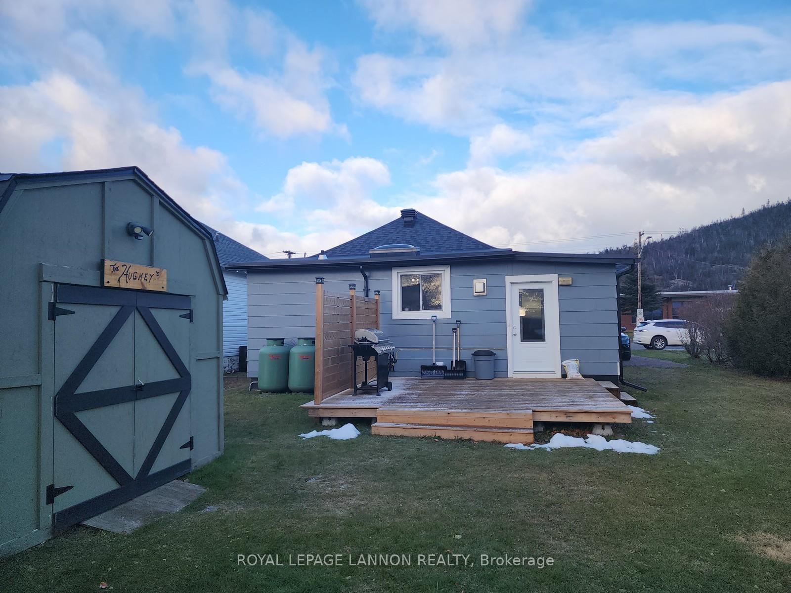 Photo 39 of 306 Ontario Street, Schreiber — HOMEH