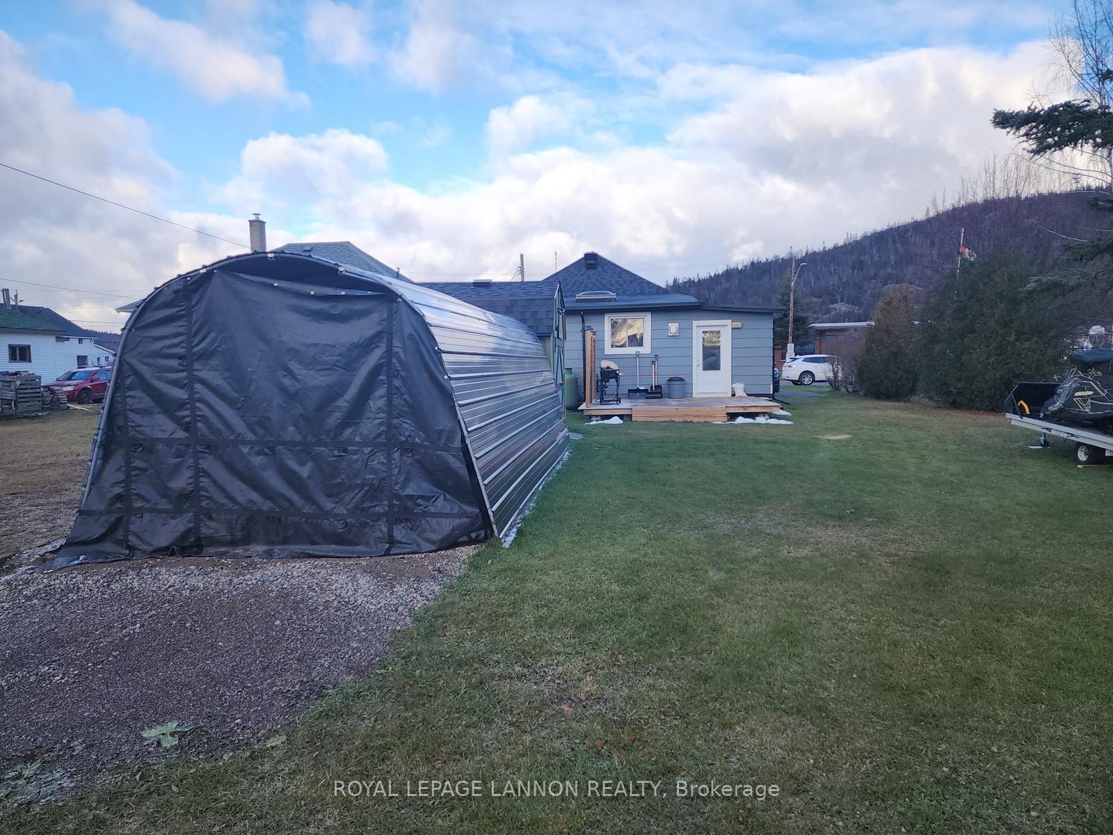 Photo 40 of 306 Ontario Street, Schreiber — HOMEH