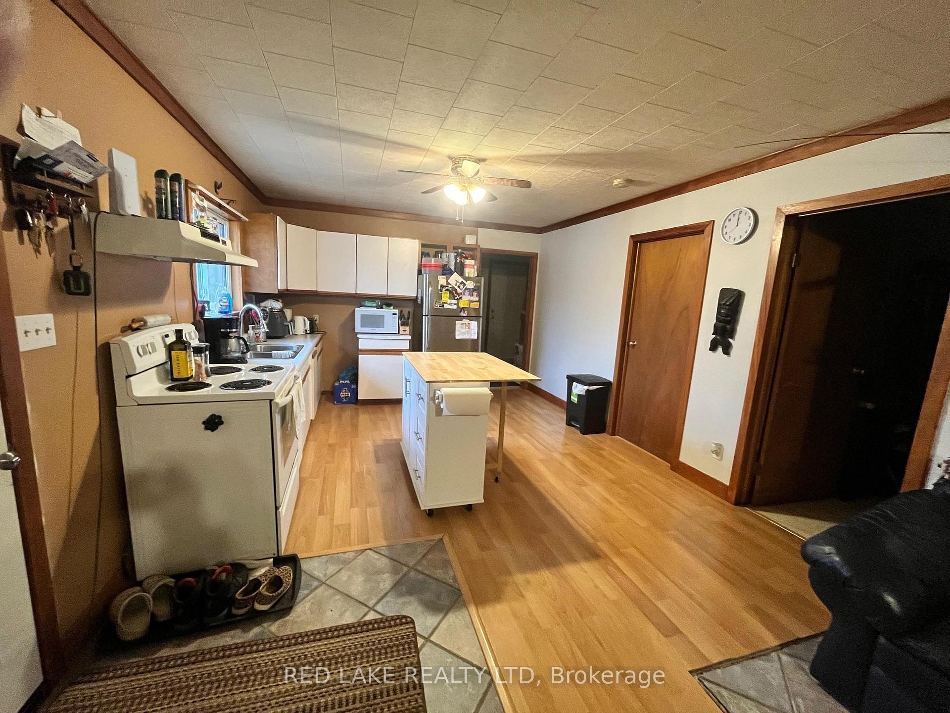 Photo 8 of 7 Birch Lane, Red Lake — HOMEH