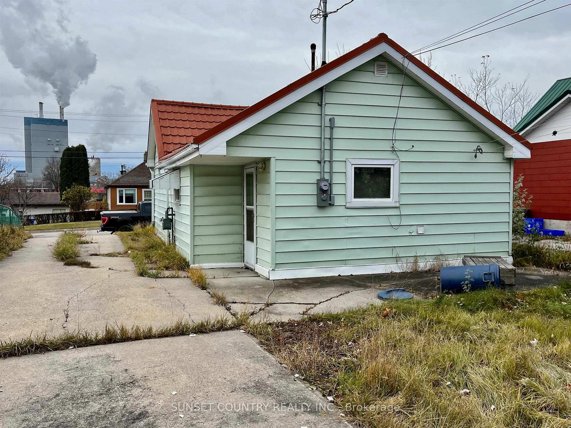 Photo 17 of 179 First Street, Dryden, Hillcrest — HOMEH
