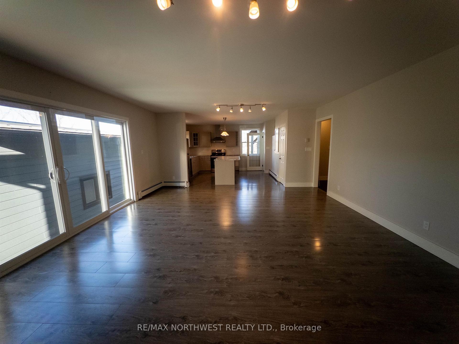 Photo 7 of 4 Machin Drive, Kenora, Lakeside — HOMEH