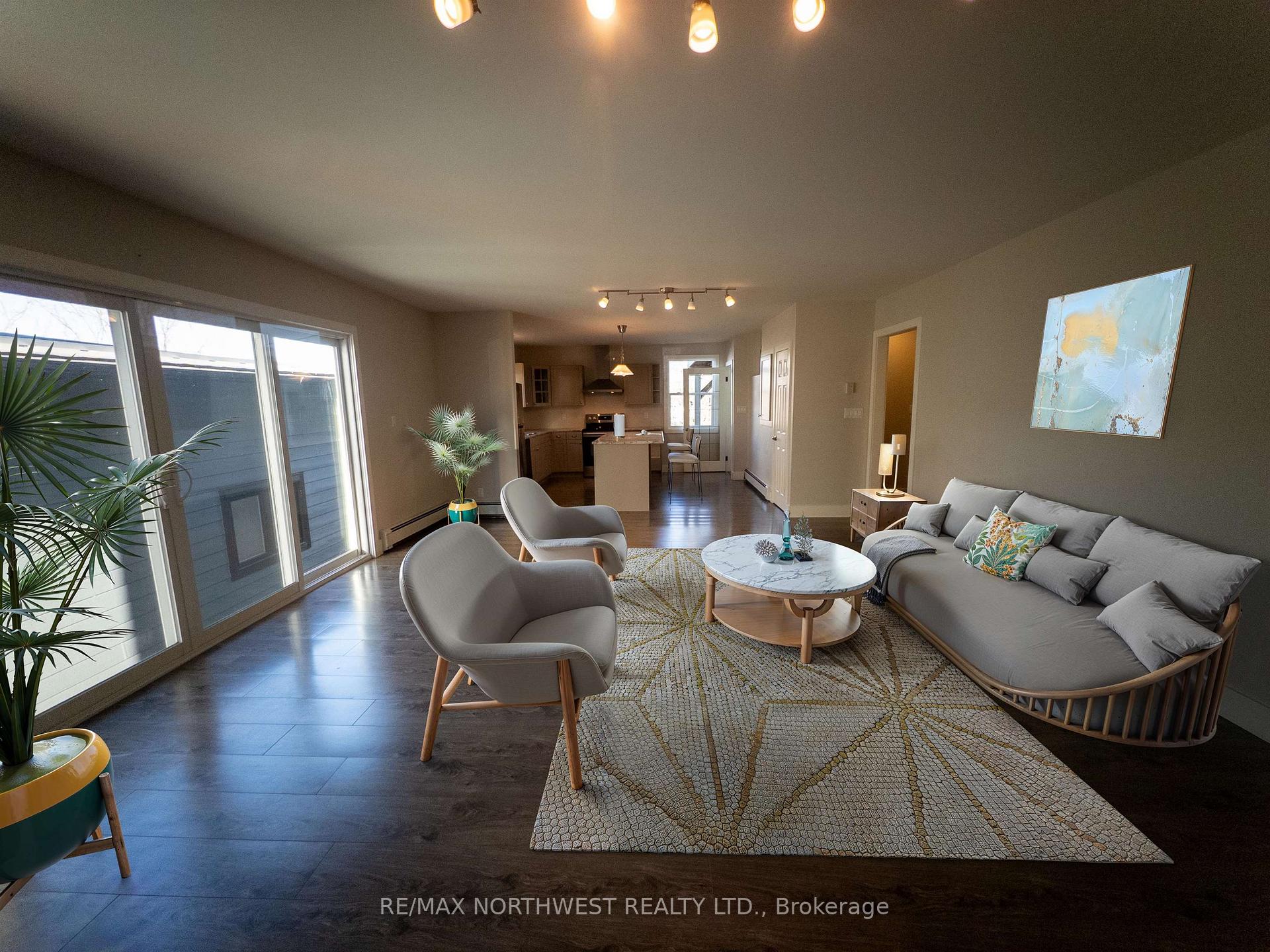 Photo 8 of 4 Machin Drive, Kenora, Lakeside — HOMEH