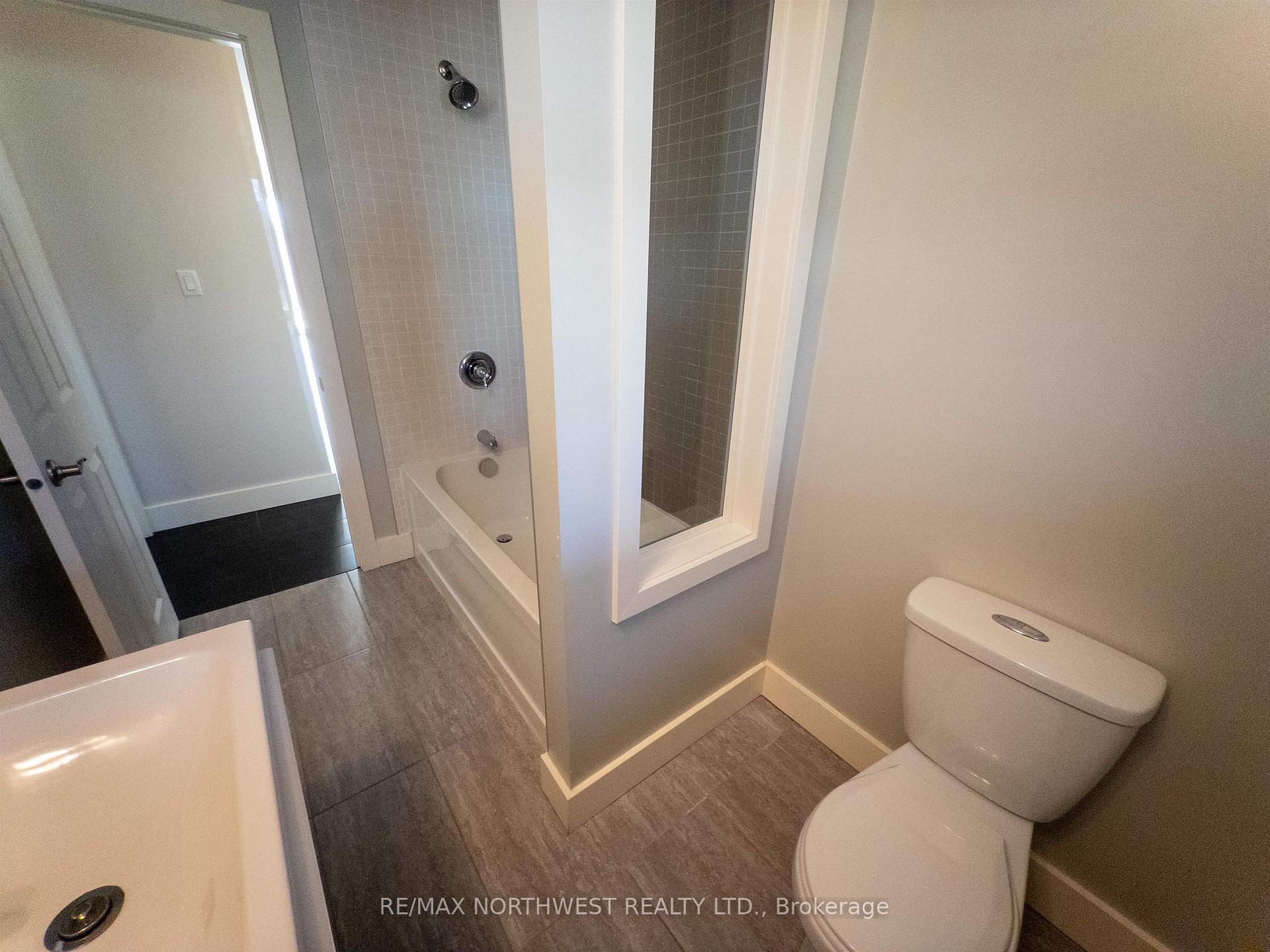 Photo 23 of 4 Machin Drive, Kenora, Lakeside — HOMEH