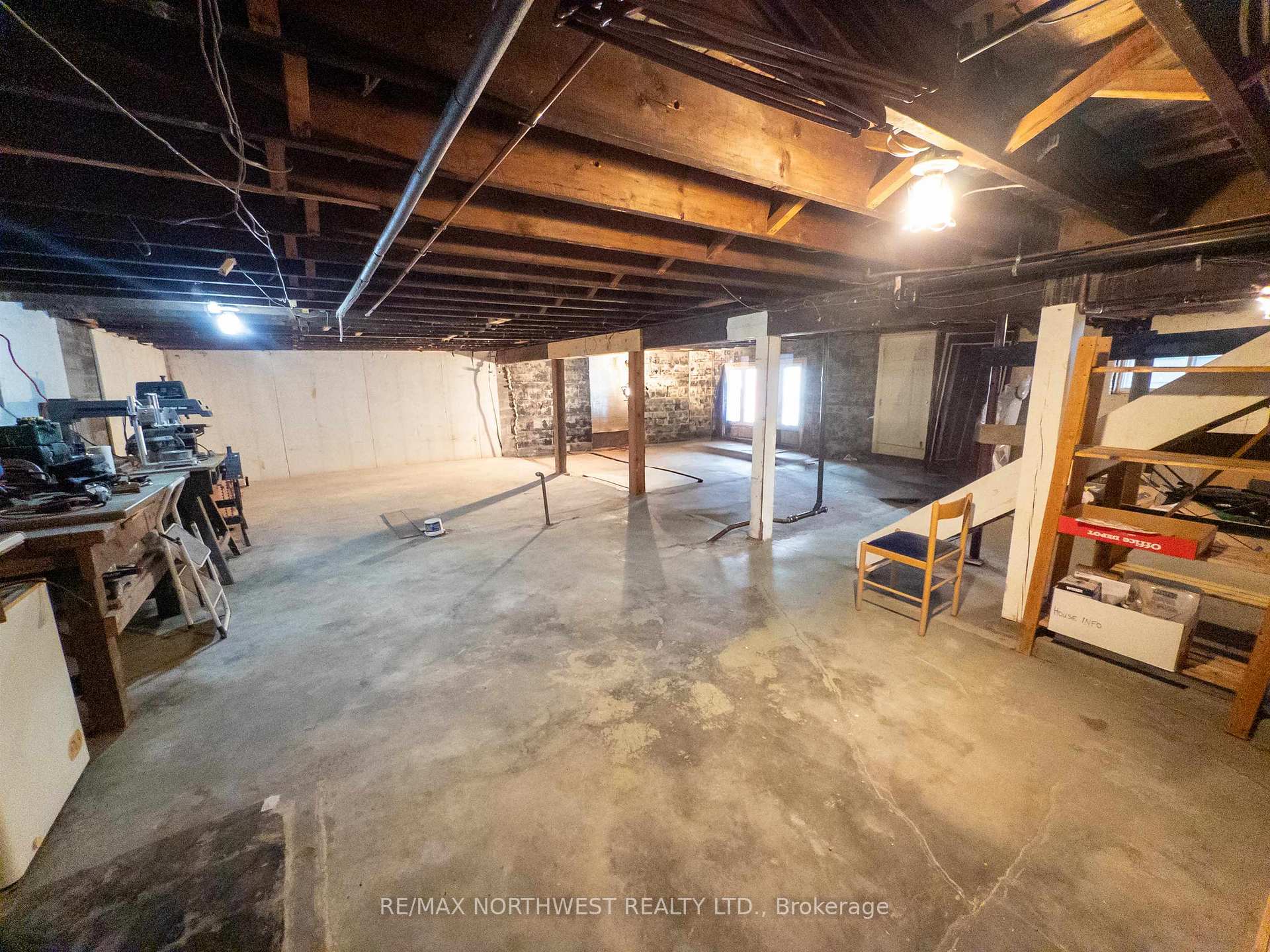 Photo 24 of 4 Machin Drive, Kenora, Lakeside — HOMEH