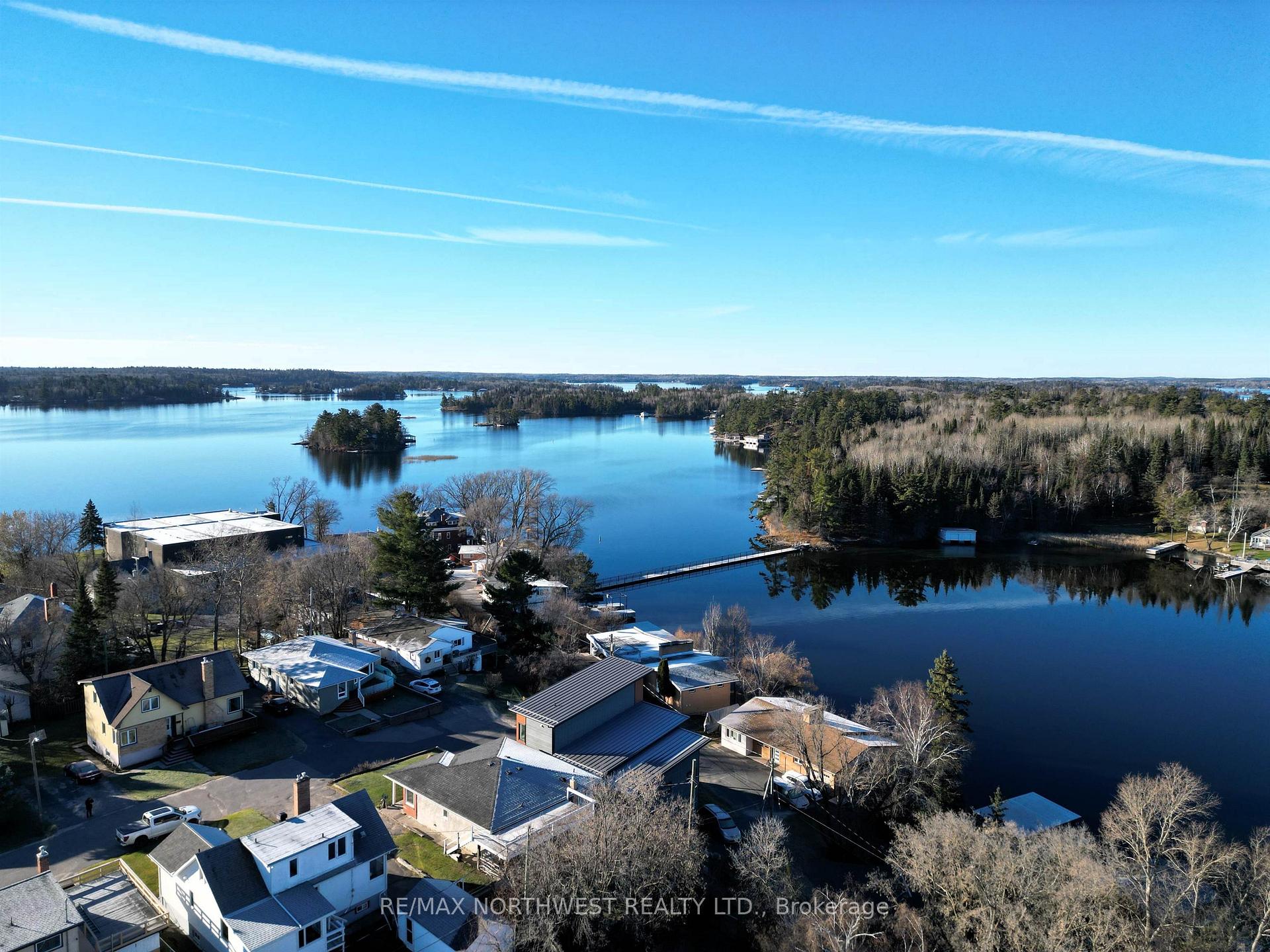 Photo 39 of 4 Machin Drive, Kenora, Lakeside — HOMEH