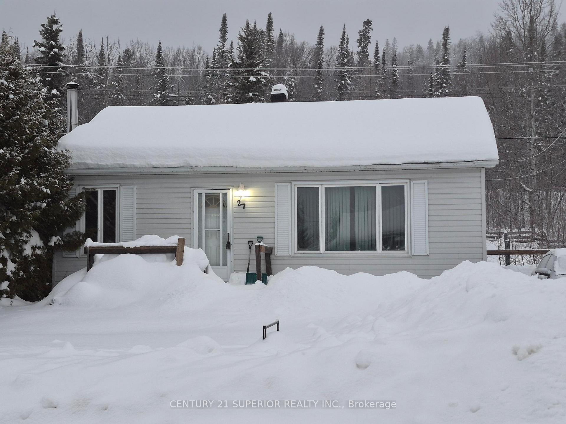 Photo 1 of 27 Warbler Drive, Manitouwadge — HOMEH