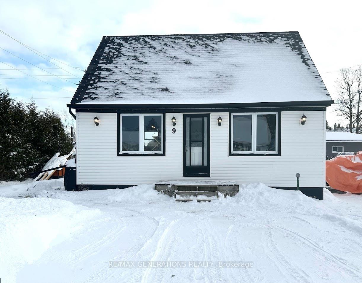 Photo 1 of 9 Shingwauk Drive, Manitouwadge — HOMEH