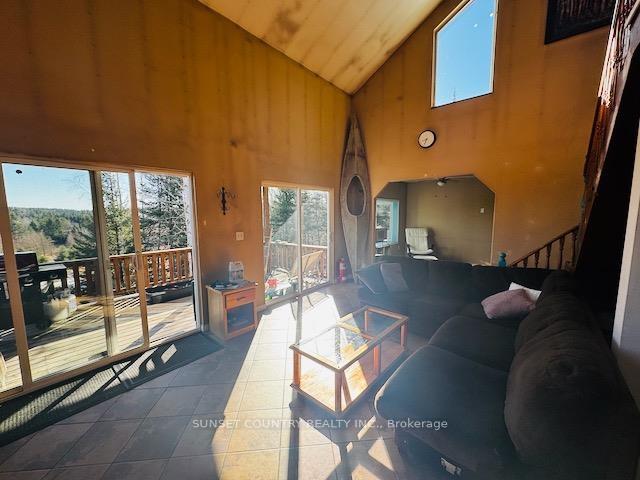 Photo 16 of 14794 17 E, Dryden, Barclay — HOMEH