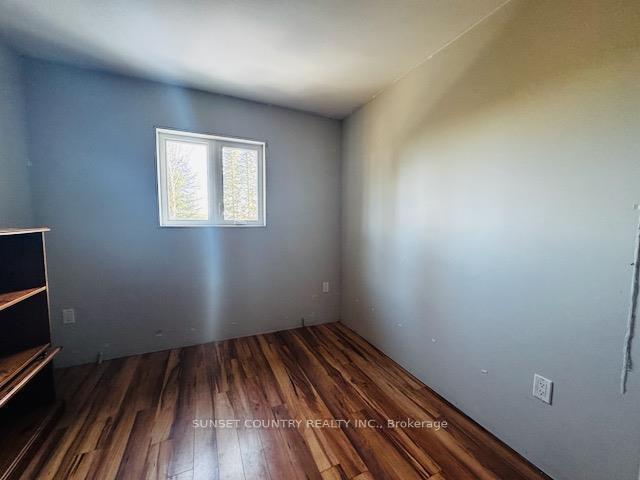 Photo 23 of 14794 17 E, Dryden, Barclay — HOMEH