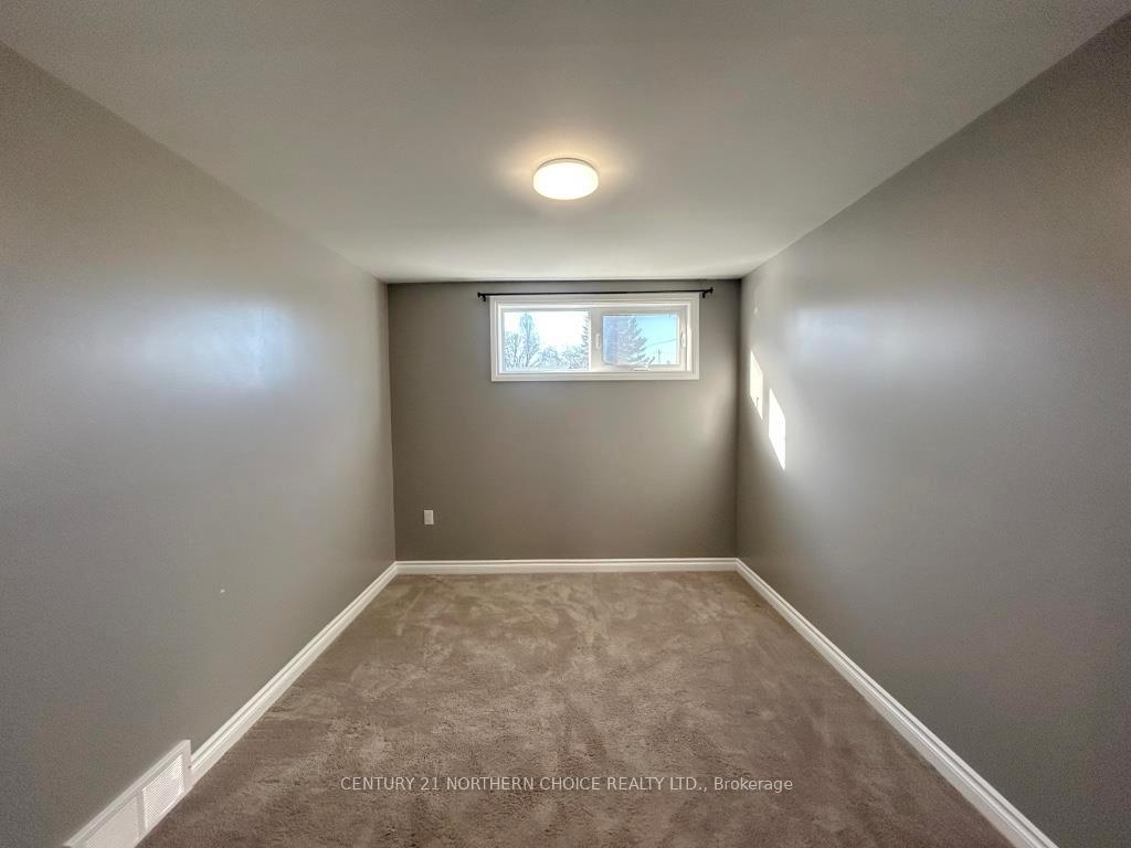 Photo 15 of 1007 Sunset Drive, Fort Frances — HOMEH