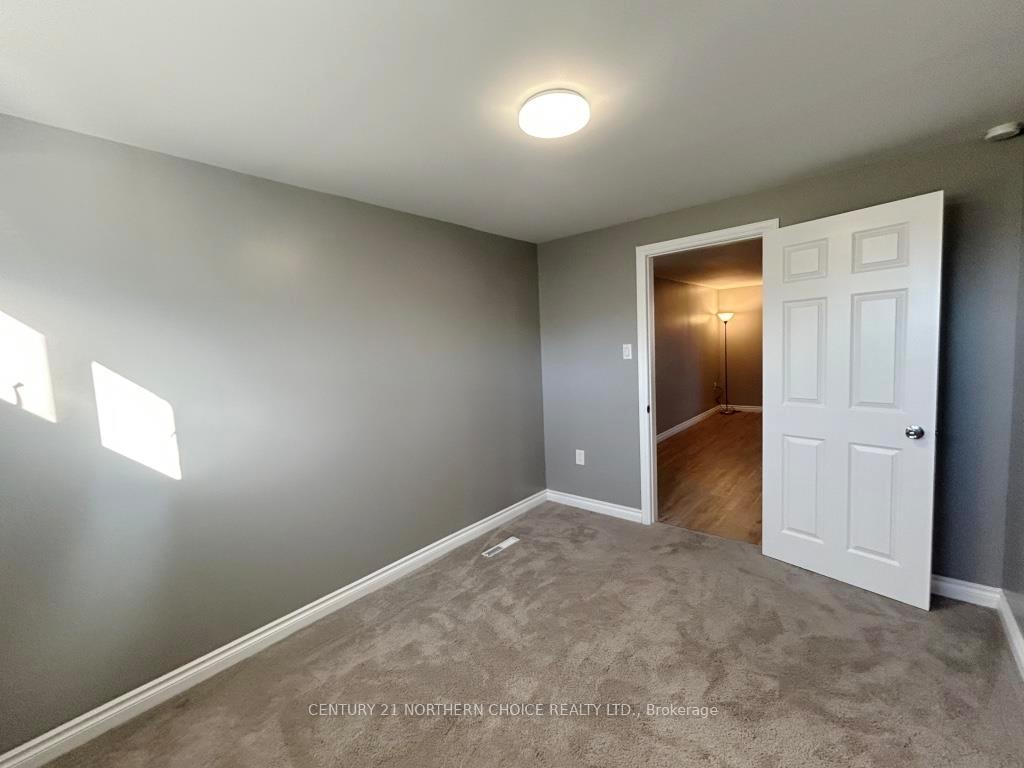 Photo 16 of 1007 Sunset Drive, Fort Frances — HOMEH