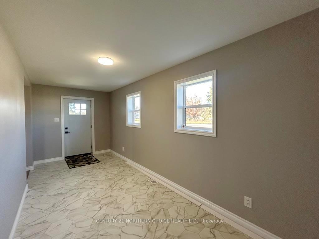 Photo 18 of 1007 Sunset Drive, Fort Frances — HOMEH
