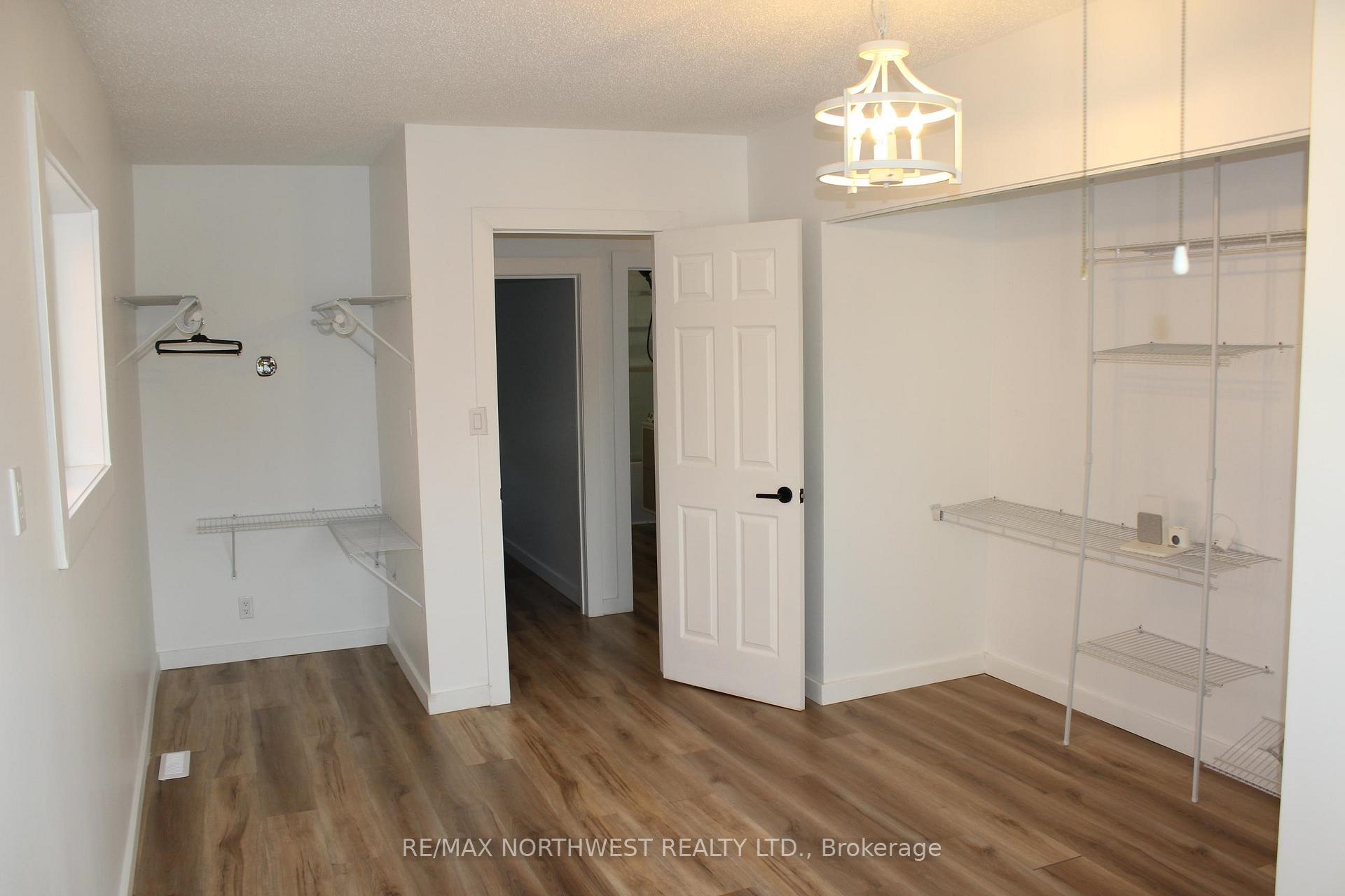 Photo 24 of 118 Fourth St, Rainy River — HOMEH