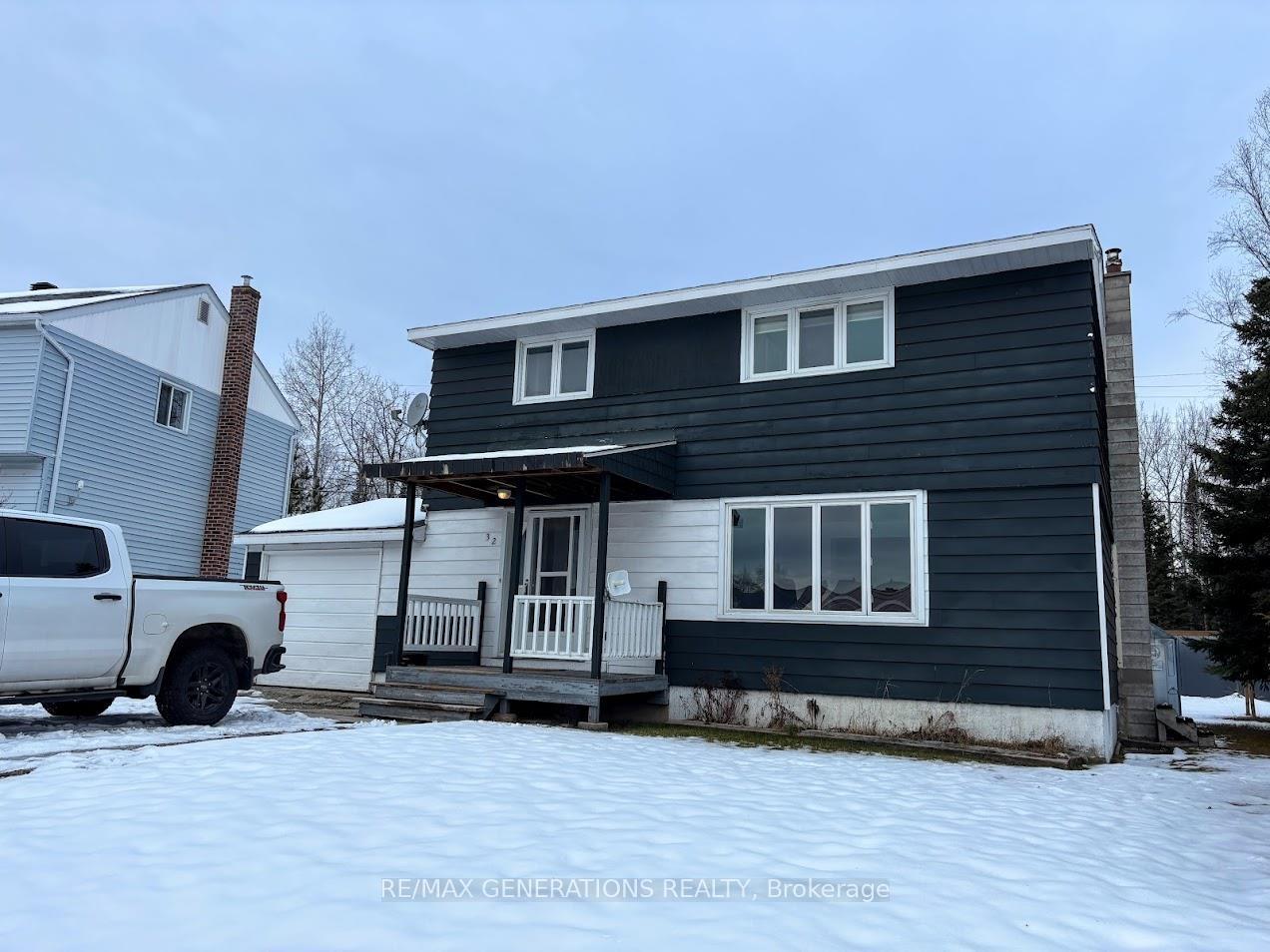 Photo 1 of 32 Mona Drive, Manitouwadge — HOMEH