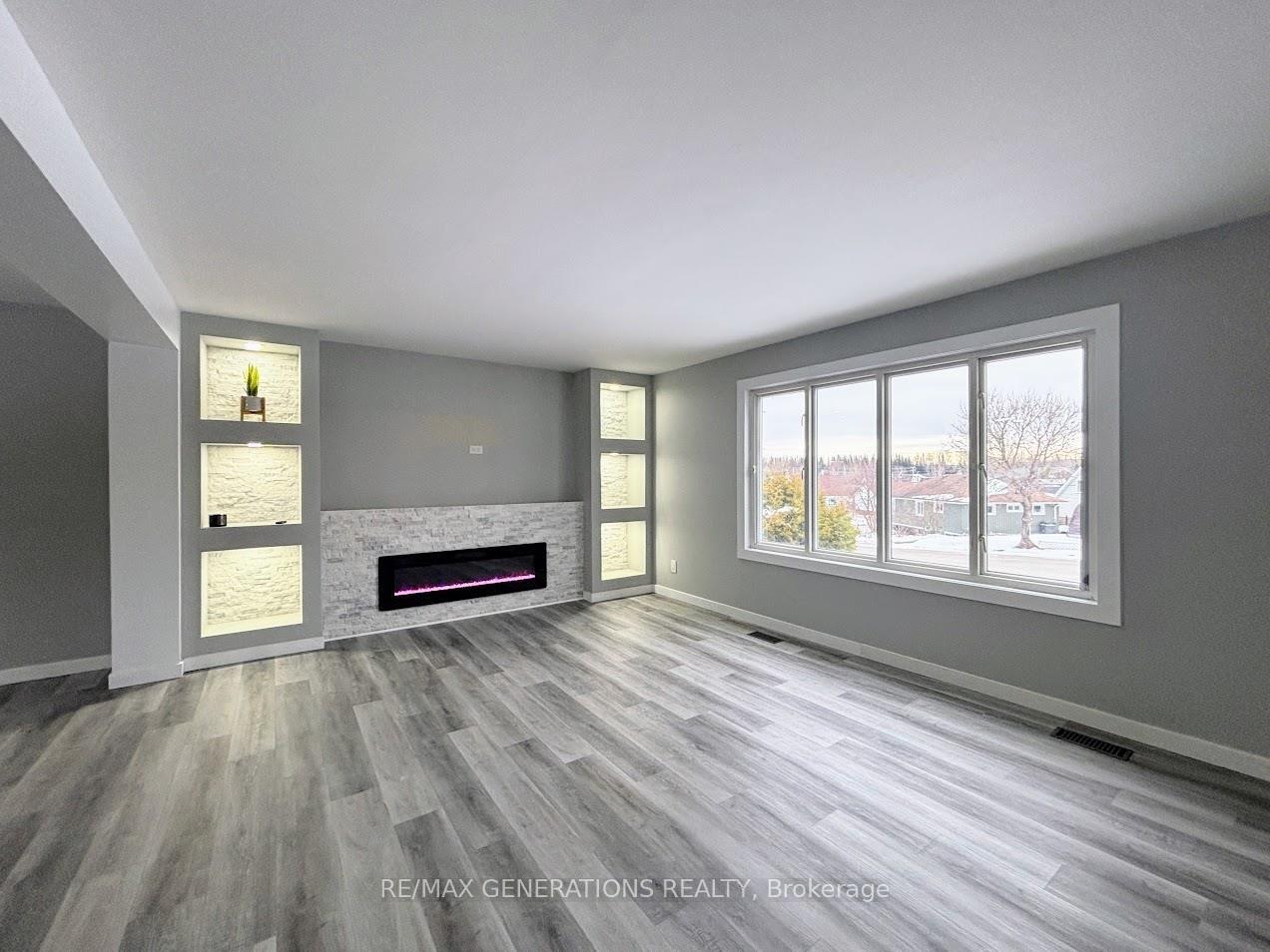 Photo 6 of 32 Mona Drive, Manitouwadge — HOMEH