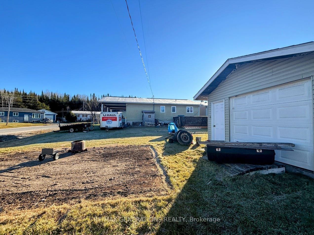 Photo 36 of 12 Wendego Street, Manitouwadge — HOMEH