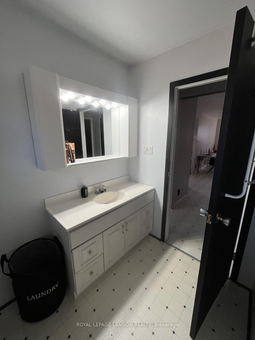 Photo 12 of 225 Bayview Street, Schreiber — HOMEH