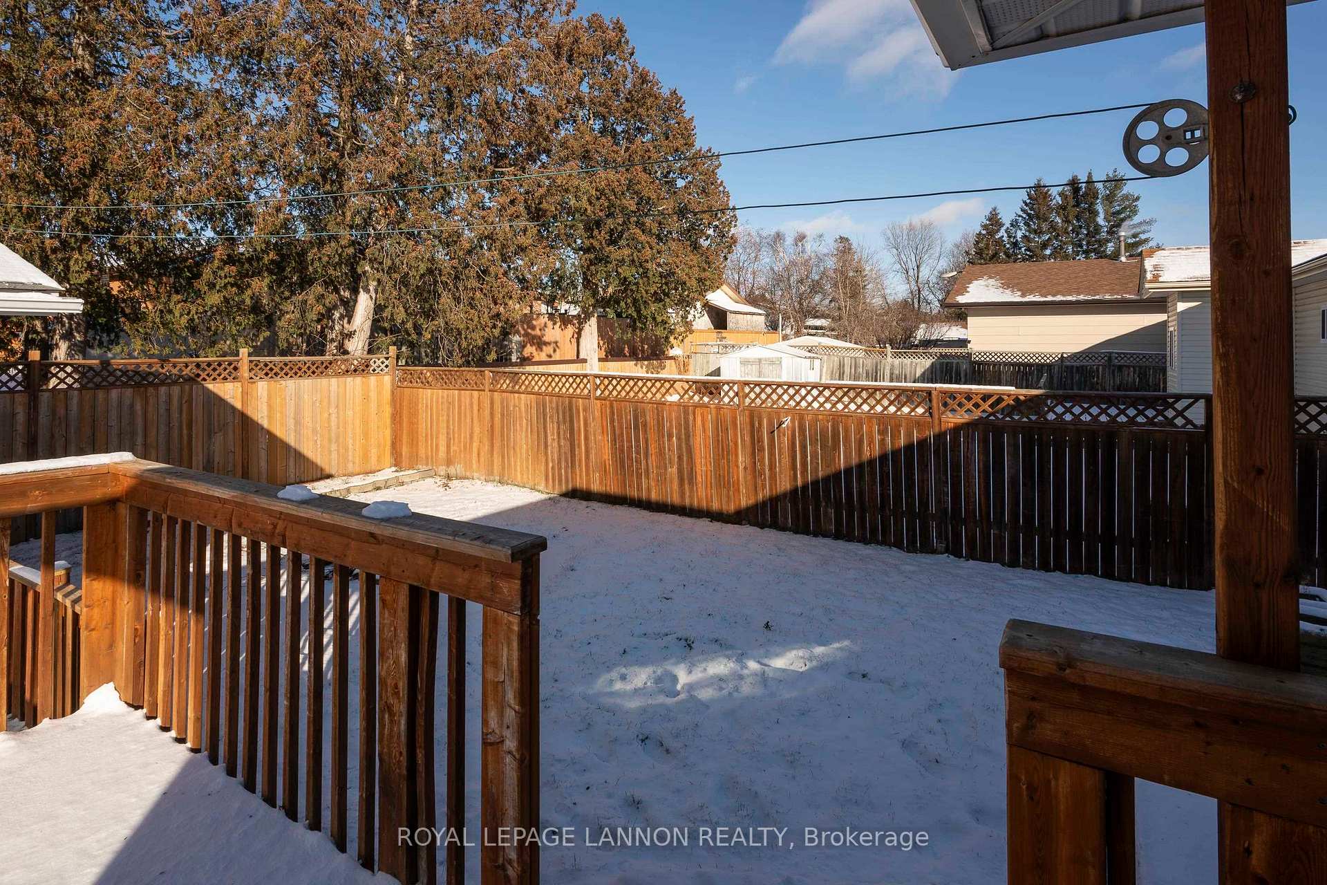 Photo 34 of 158 Carl Avenue, Thunder Bay, John Street North — HOMEH