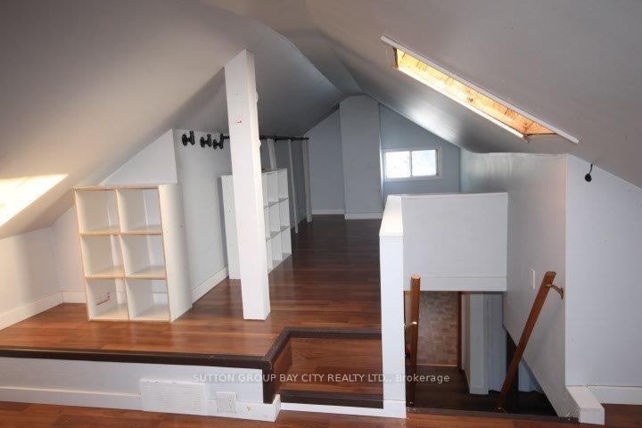 Photo 10 of 33 Sheppard Street, Thunder Bay, College Heights — HOMEH