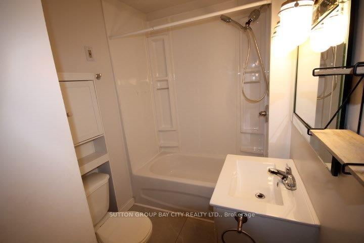 Photo 22 of 33 Sheppard Street, Thunder Bay, College Heights — HOMEH