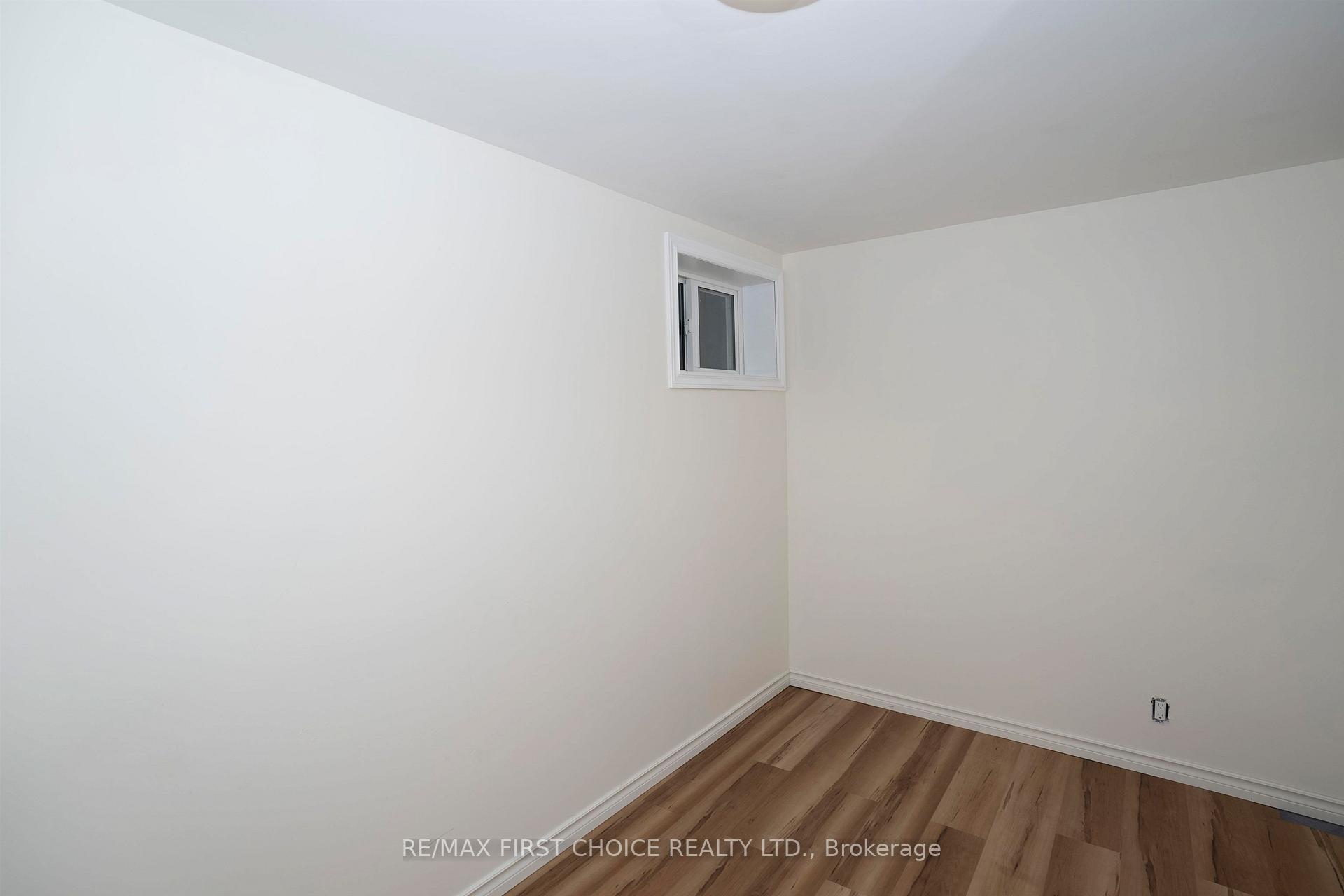 Photo 16 of 263 Empress Avenue S, Thunder Bay, West End — HOMEH