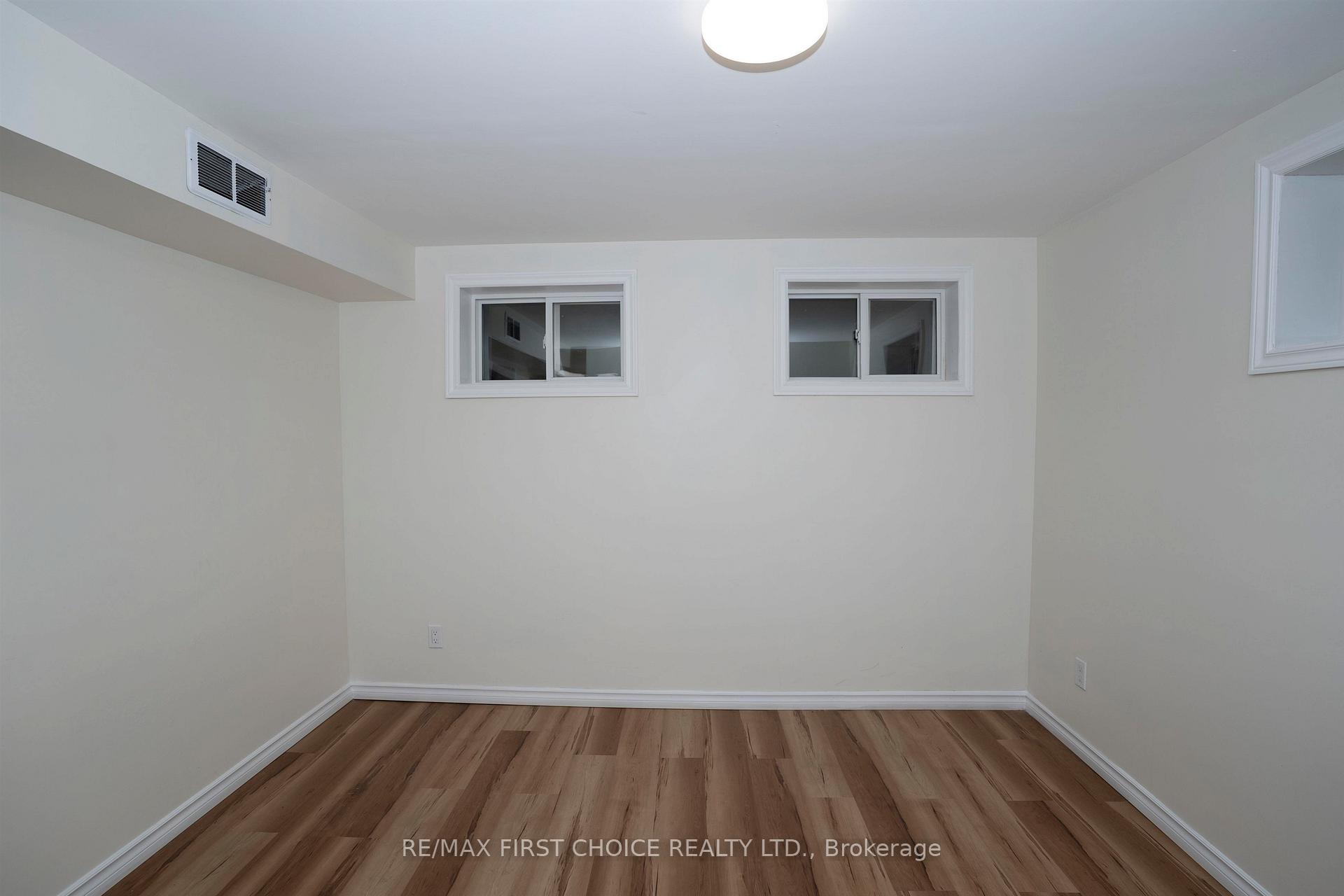 Photo 17 of 263 Empress Avenue S, Thunder Bay, West End — HOMEH