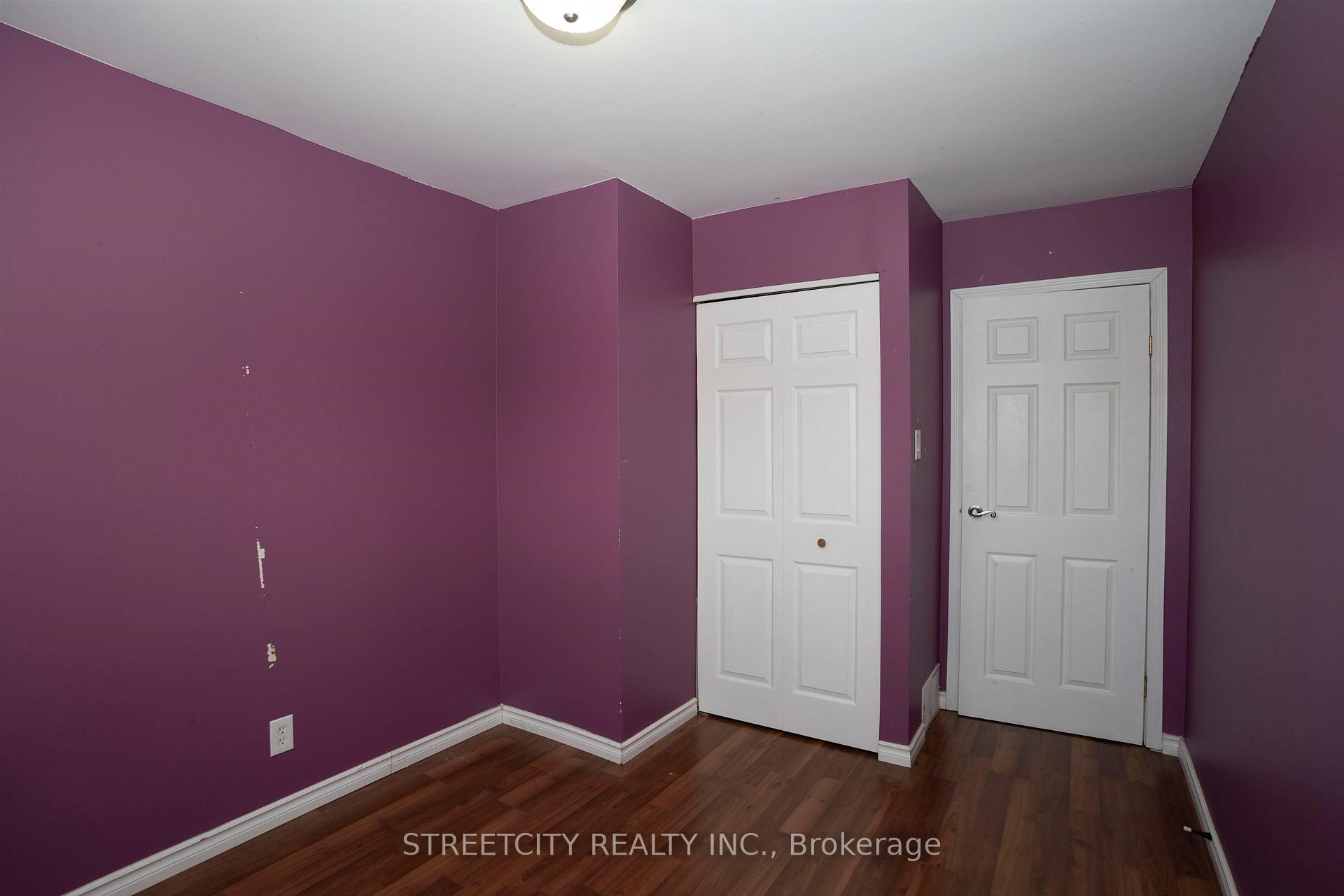 Photo 16 of 786 Moore Avenue, Thunder Bay, John Street North — HOMEH