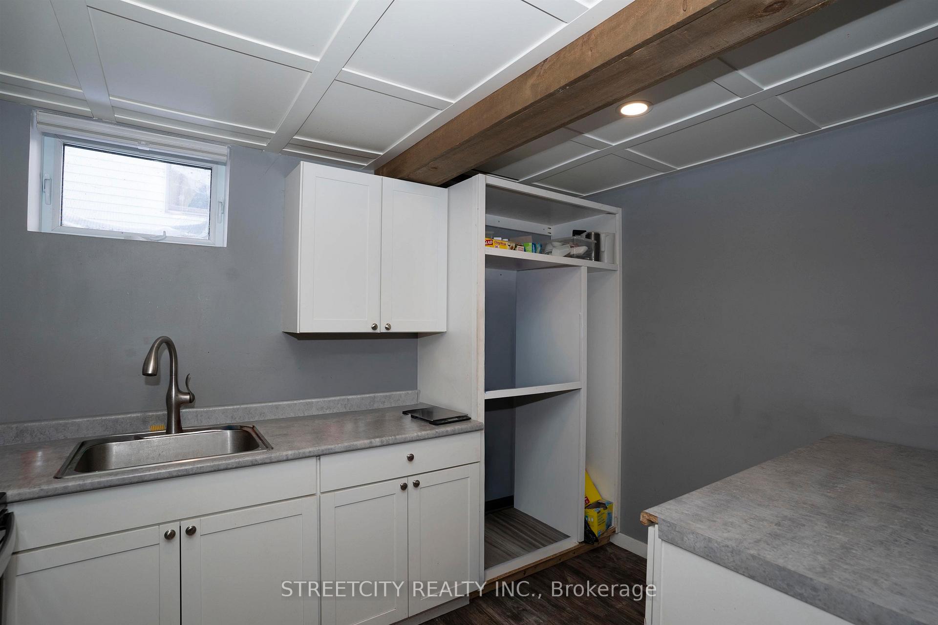 Photo 30 of 786 Moore Avenue, Thunder Bay, John Street North — HOMEH
