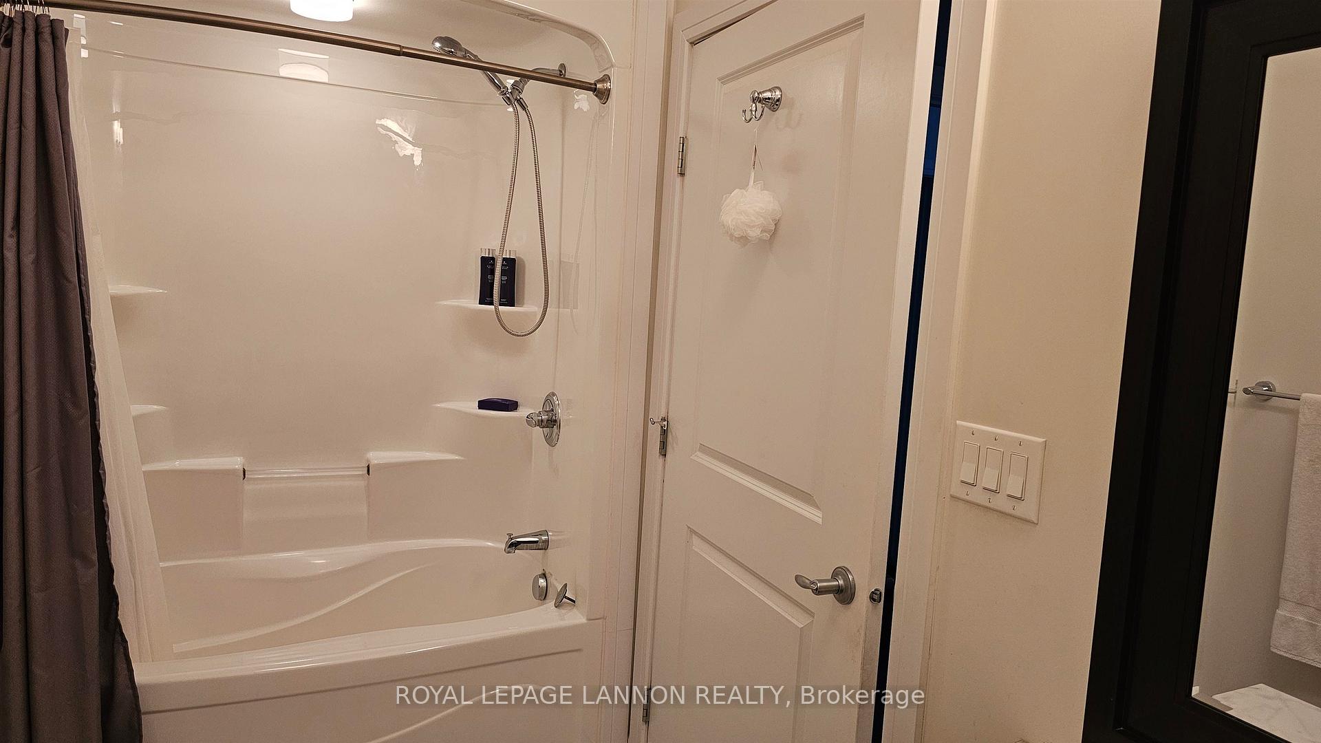 Photo 14 of Unit 309, 300 Vista Lane, Thunder Bay, Academy Heights — HOMEH