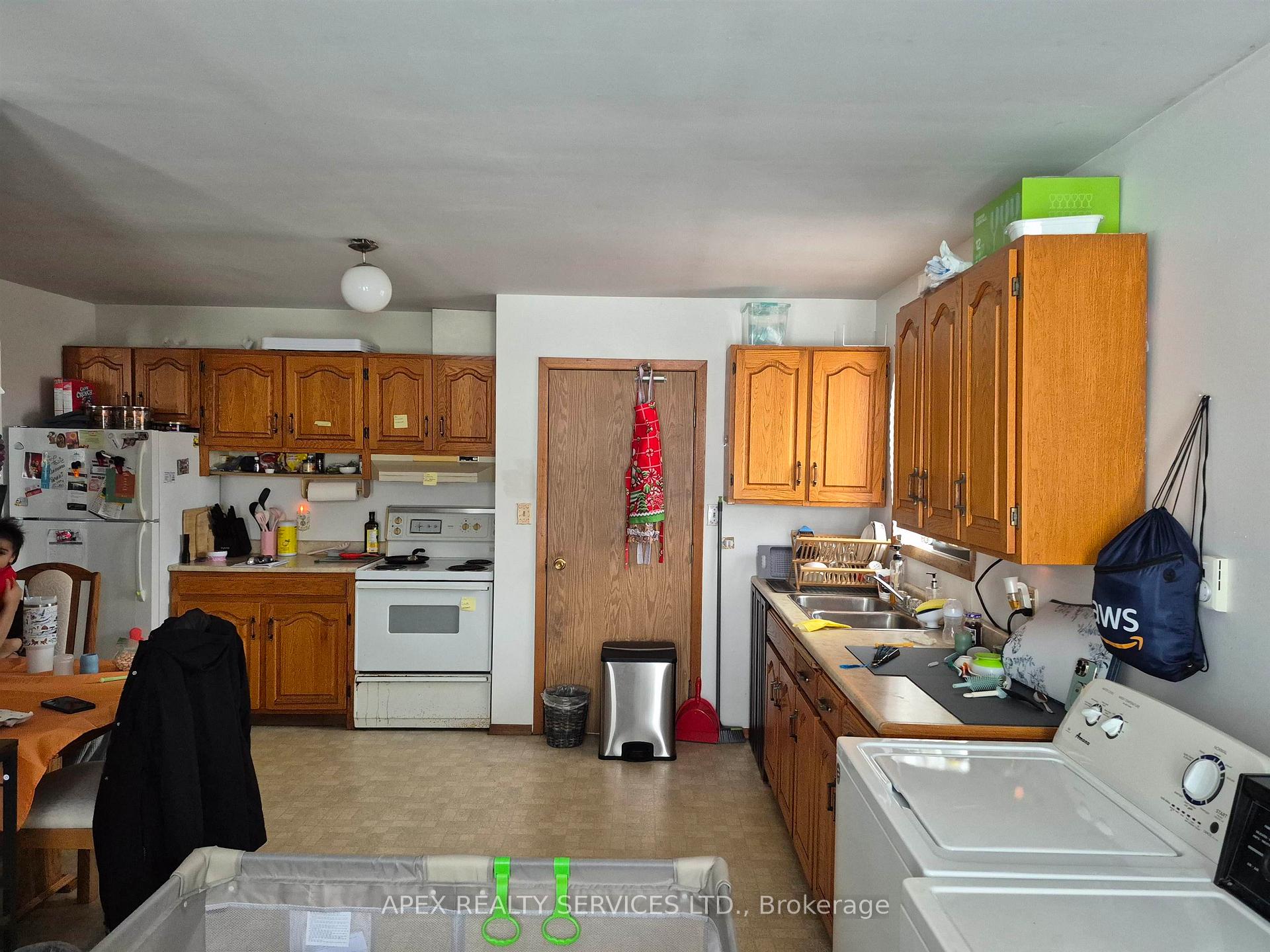 Photo 6 of 412 Toledo Street, Thunder Bay, Shuniah — HOMEH