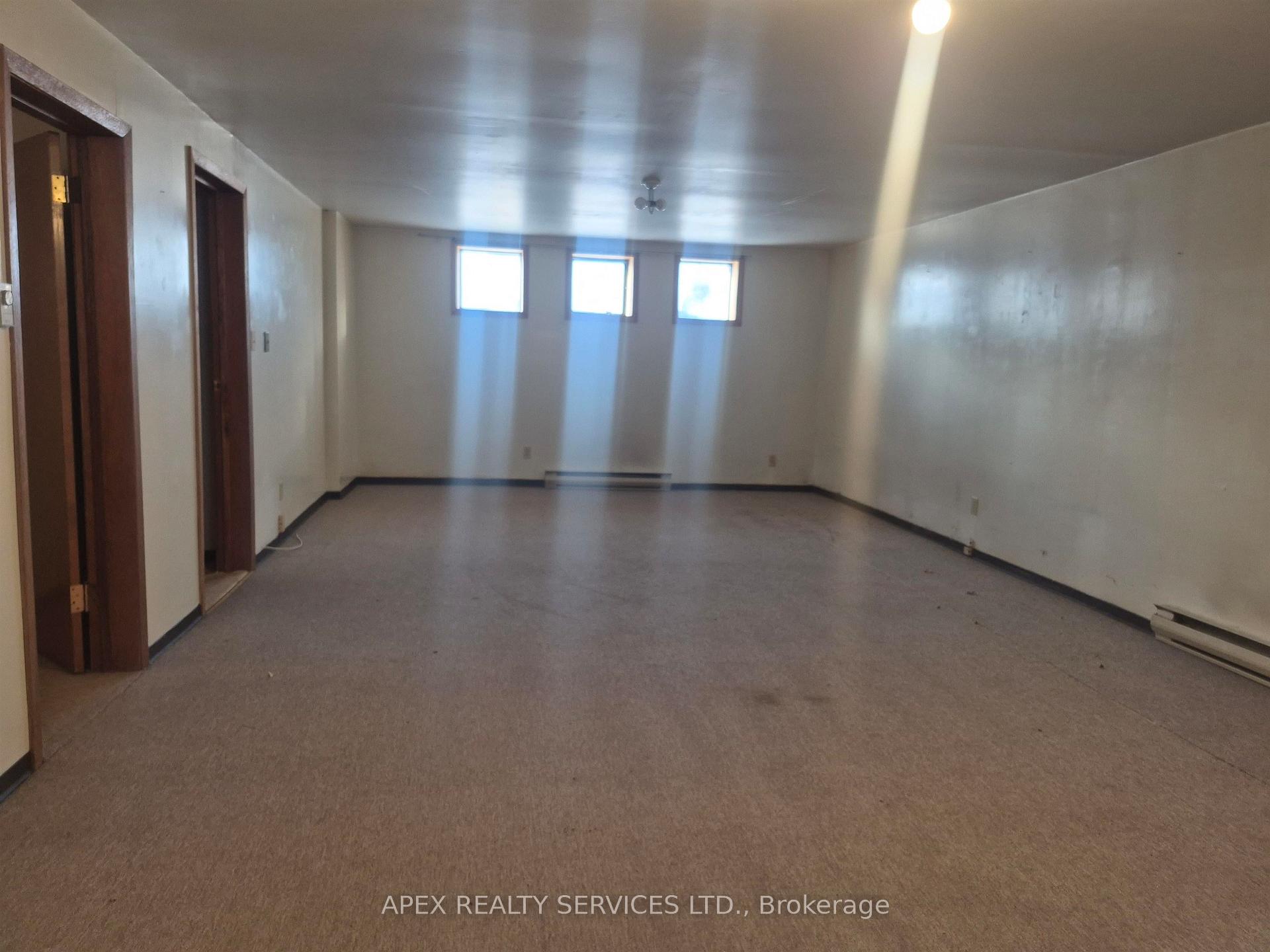 Photo 15 of 412 Toledo Street, Thunder Bay, Shuniah — HOMEH