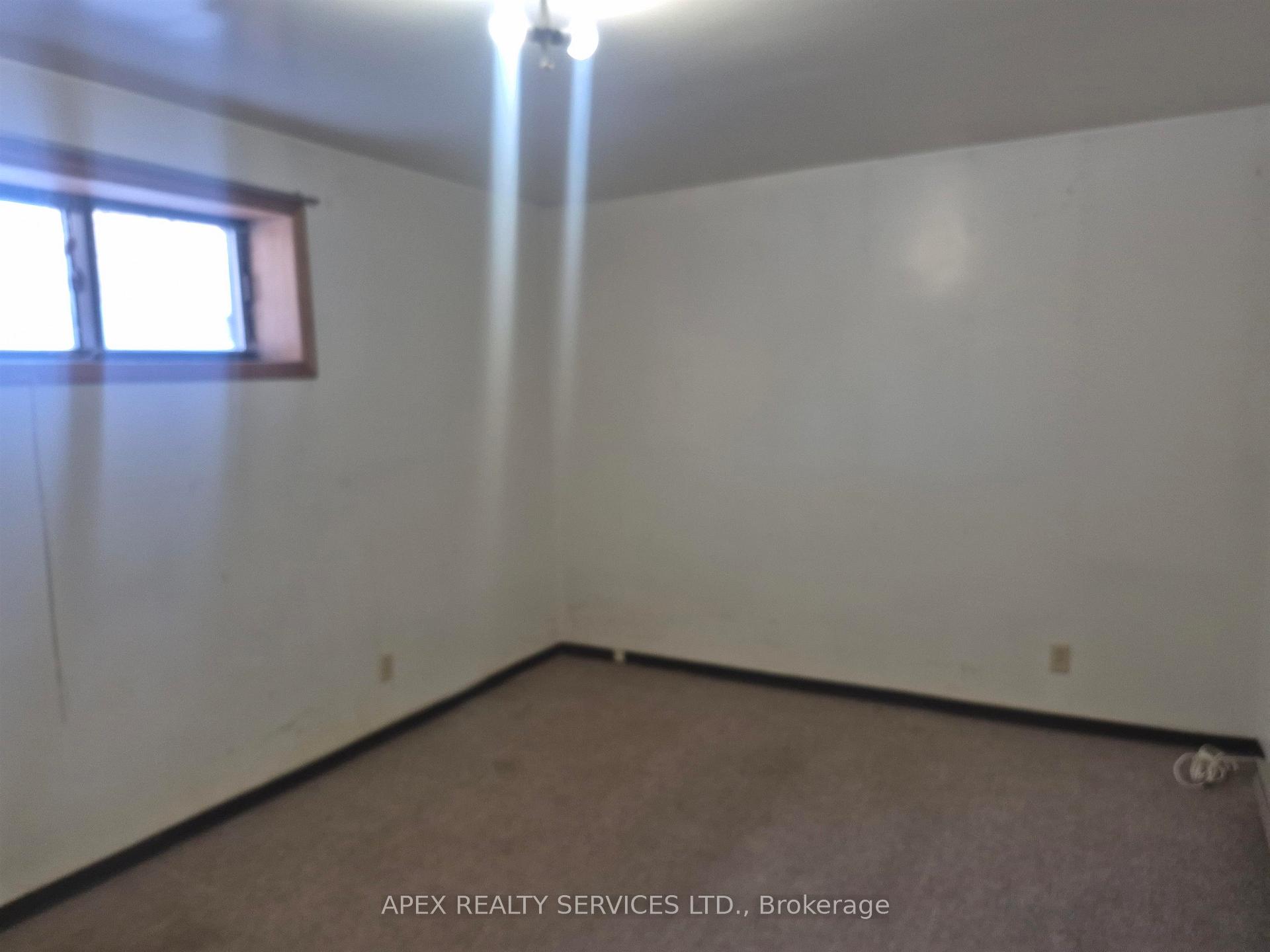 Photo 16 of 412 Toledo Street, Thunder Bay, Shuniah — HOMEH