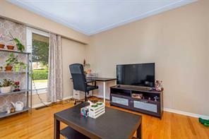 Photo 2 of 2095 Haig Drive, Ottawa, Elmvale Acres — HOMEH