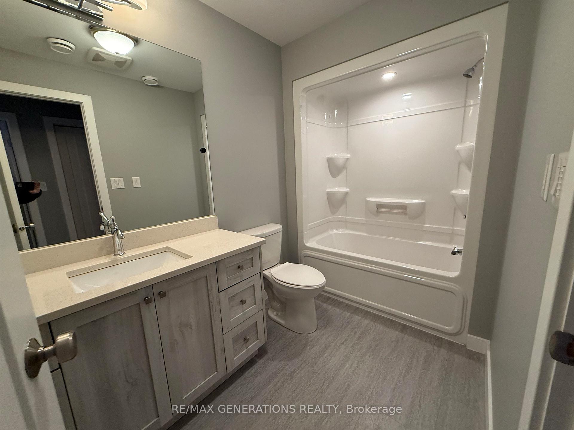 Photo 14 of 165 Bruce Street, Thunder Bay, Shuniah — HOMEH