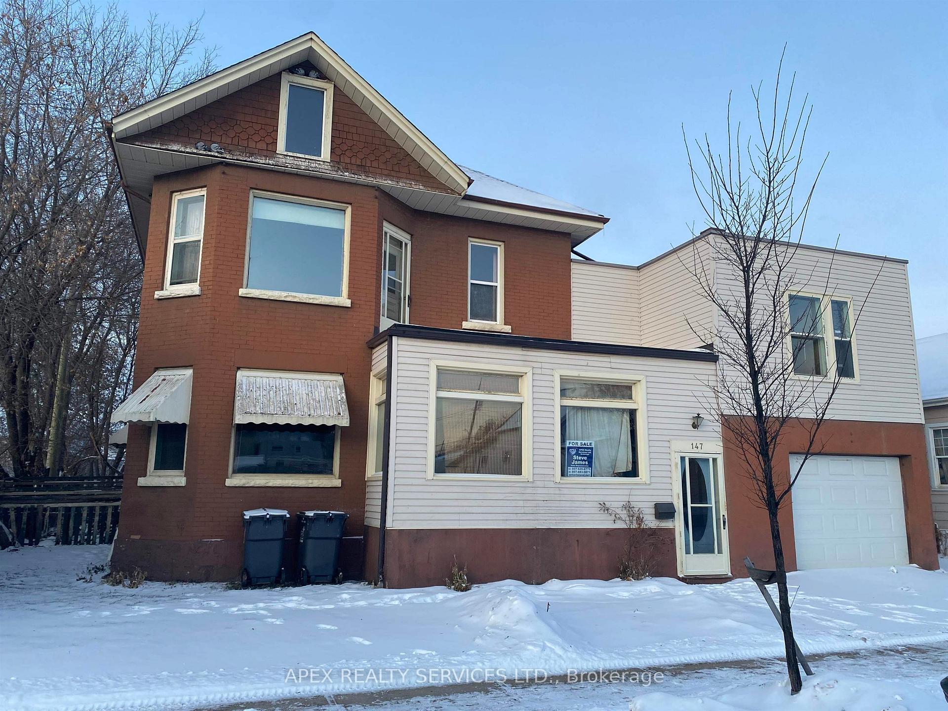 Front of 147 Amelia Street W. W