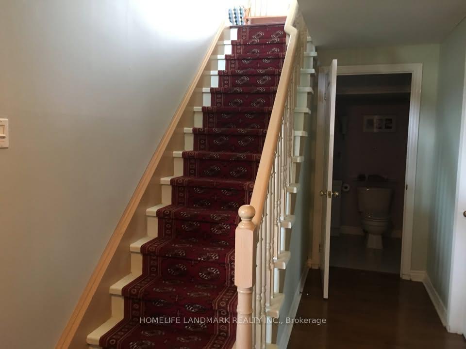 Photo 9 of Unit Main, 10 Marjoy Avenue, Barrie, Little Lake — HOMEH