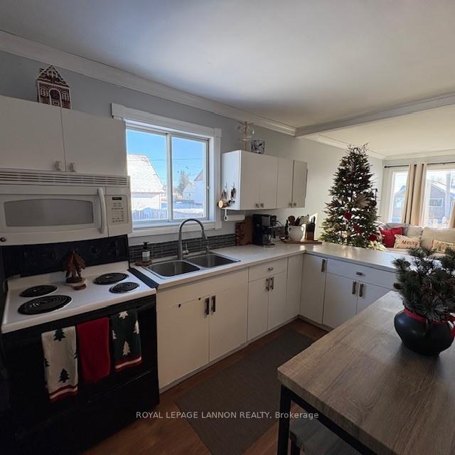 Photo 14 of 210 Third Avenue SW, Greenstone — HOMEH