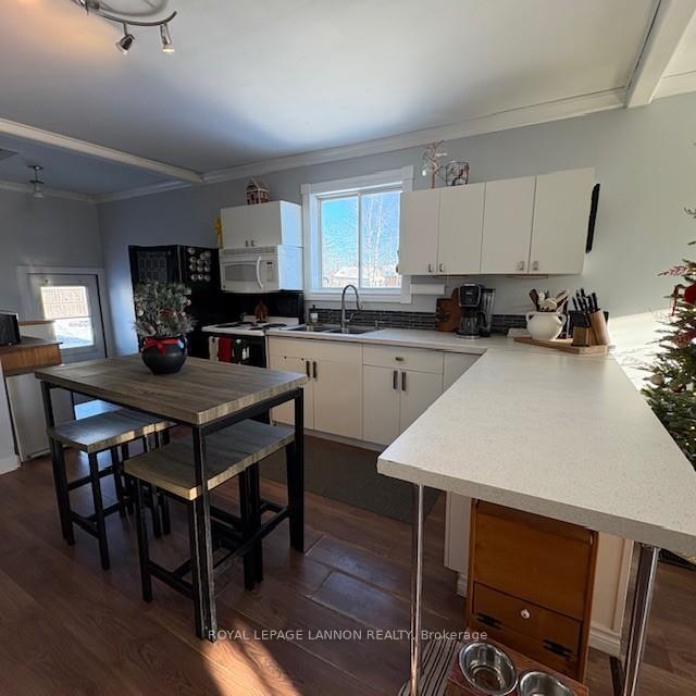 Photo 15 of 210 Third Avenue SW, Greenstone — HOMEH