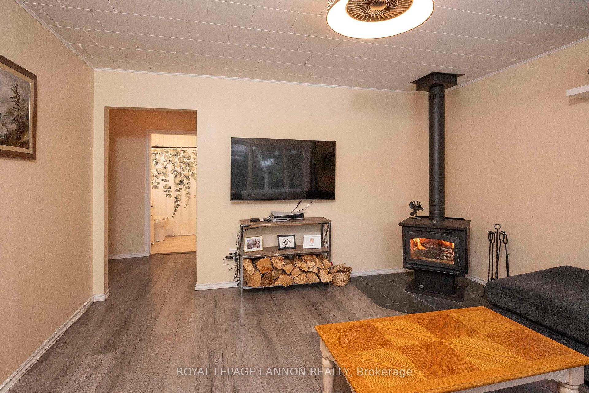 Photo 7 of 376 Lakeshore Drive, Shuniah — HOMEH