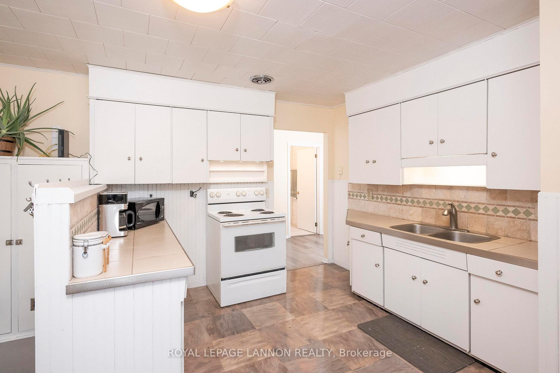Photo 16 of 376 Lakeshore Drive, Shuniah — HOMEH